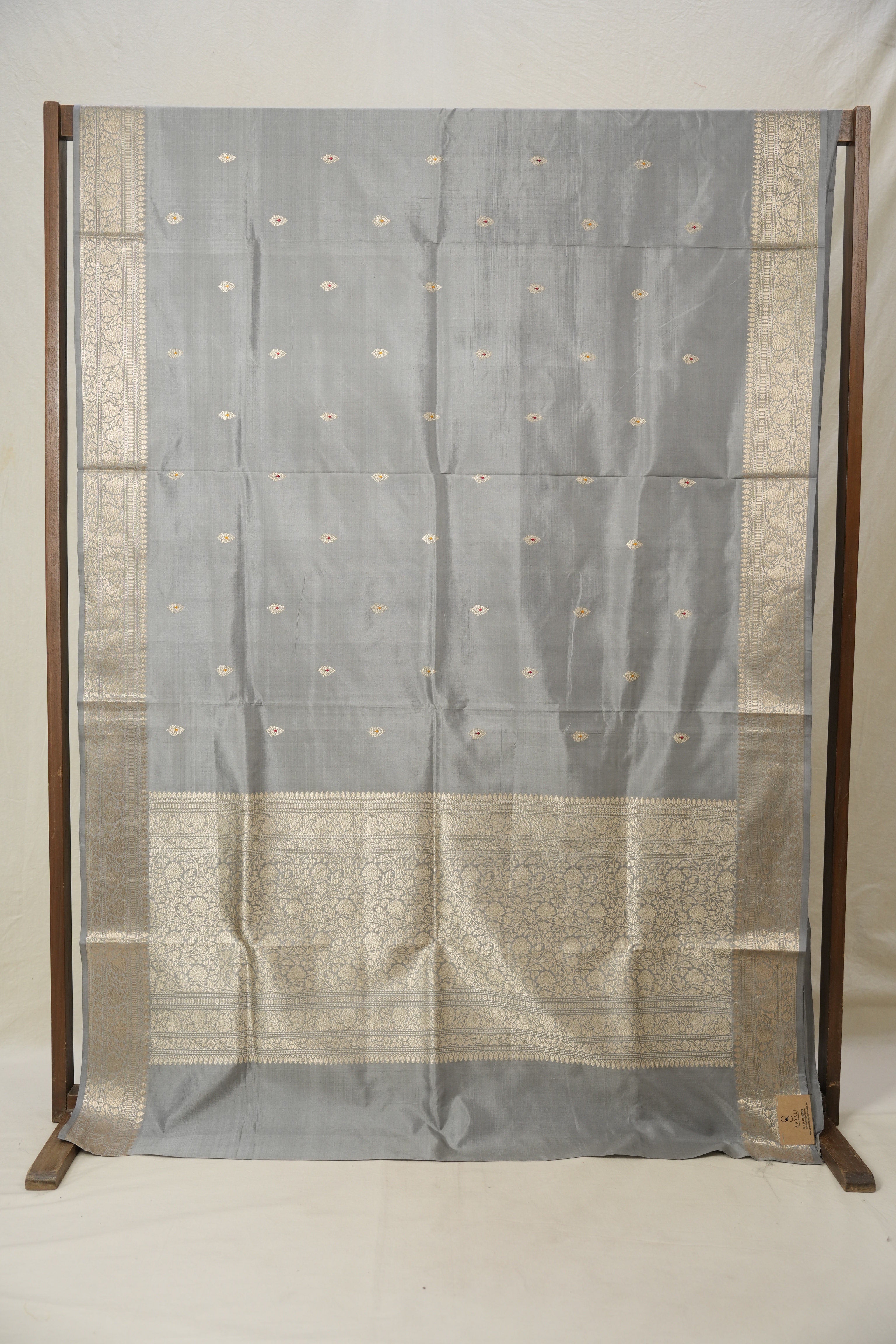 Grey Banarasi Silk Saree - SRGBSS856