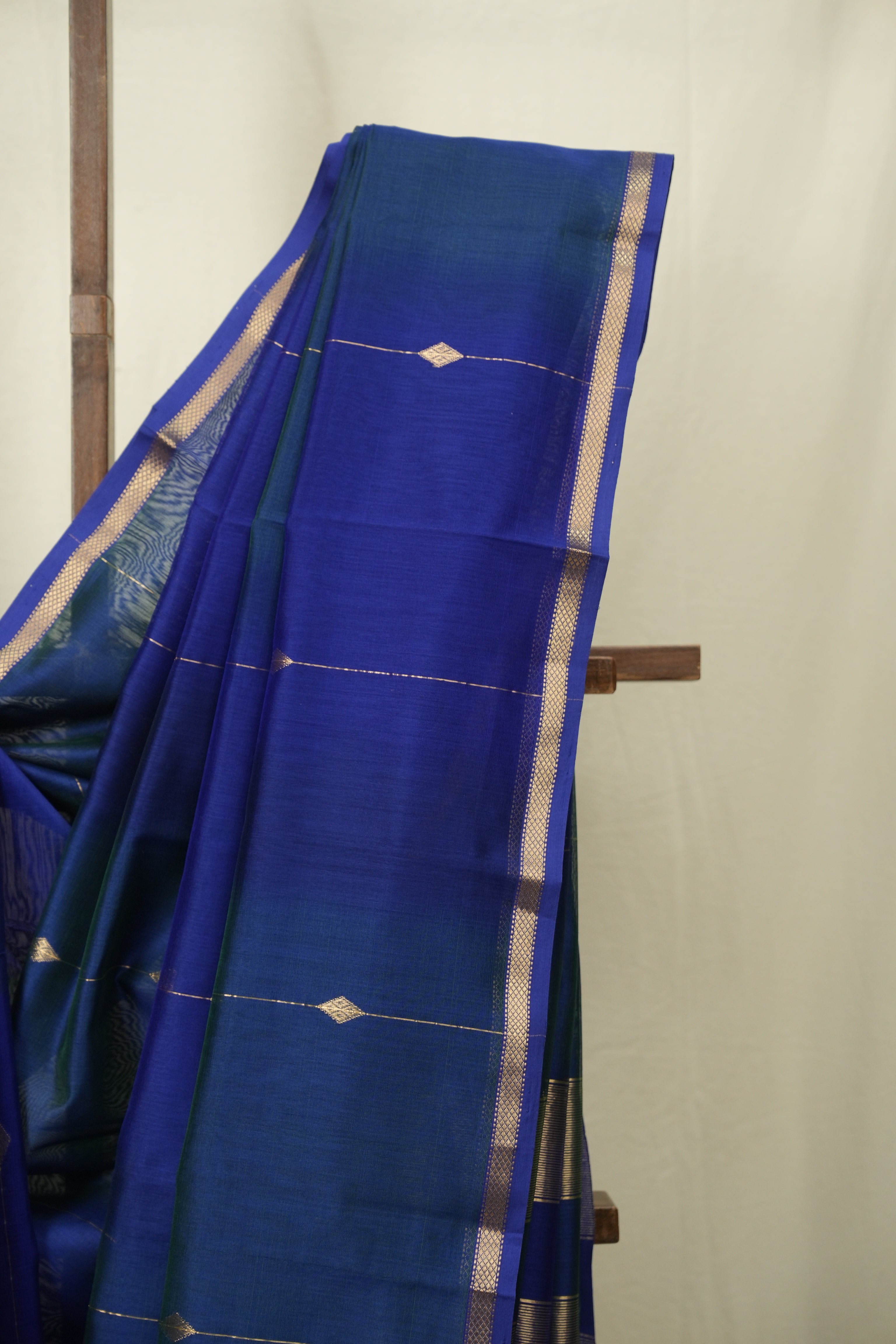 Two Tone Blue Maheshwari Saree - SRTTBMS1261