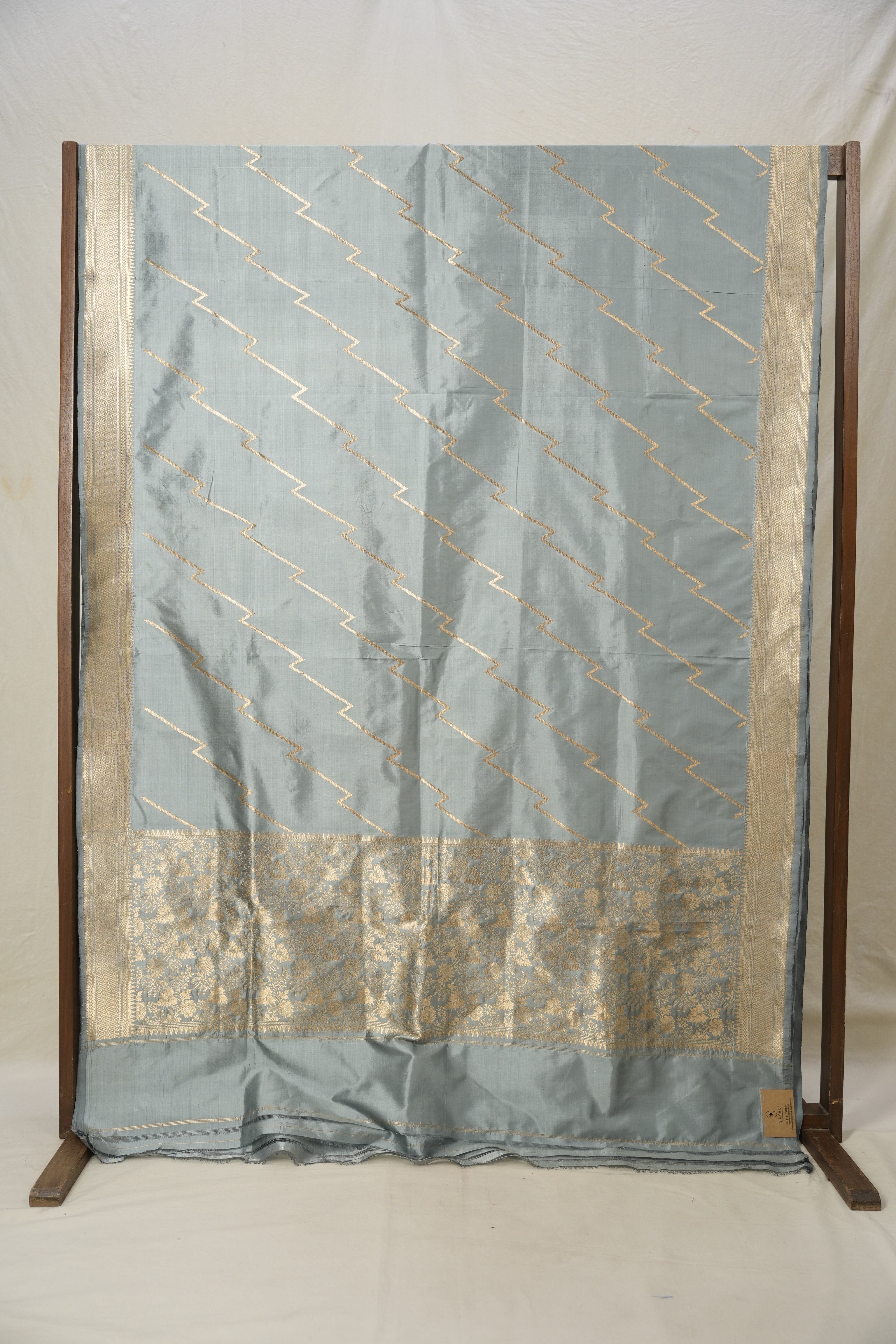 Metallic Grey Banarasi Silk Saree - SRMGBSS838