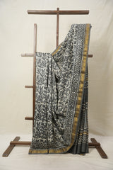 Off White Grey HBP Cotton Silk Saree With Maheshwari Border - SROWGCSS1359