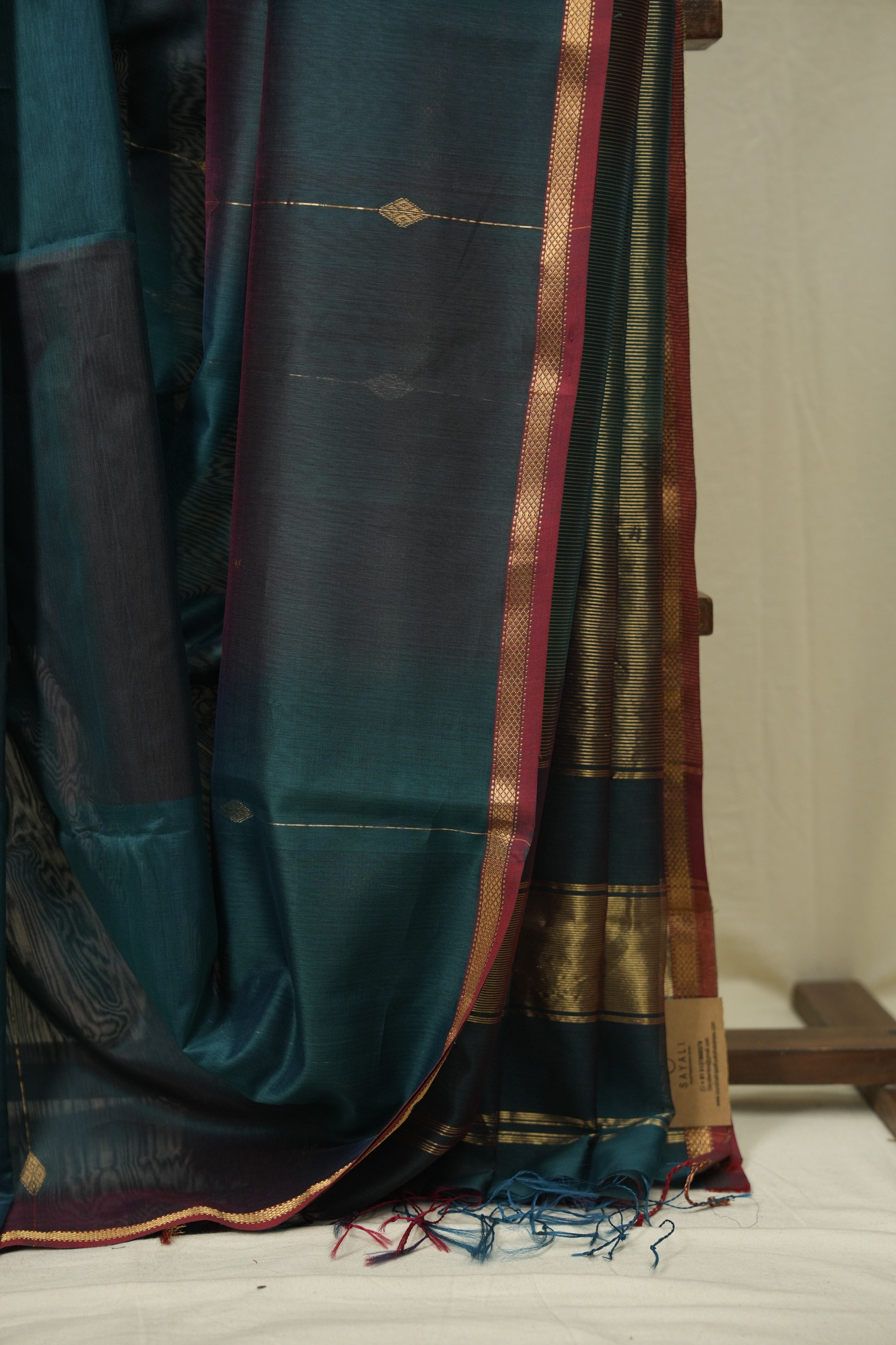 Two Tone Green Maheshwari Saree - SRTTGMS1257