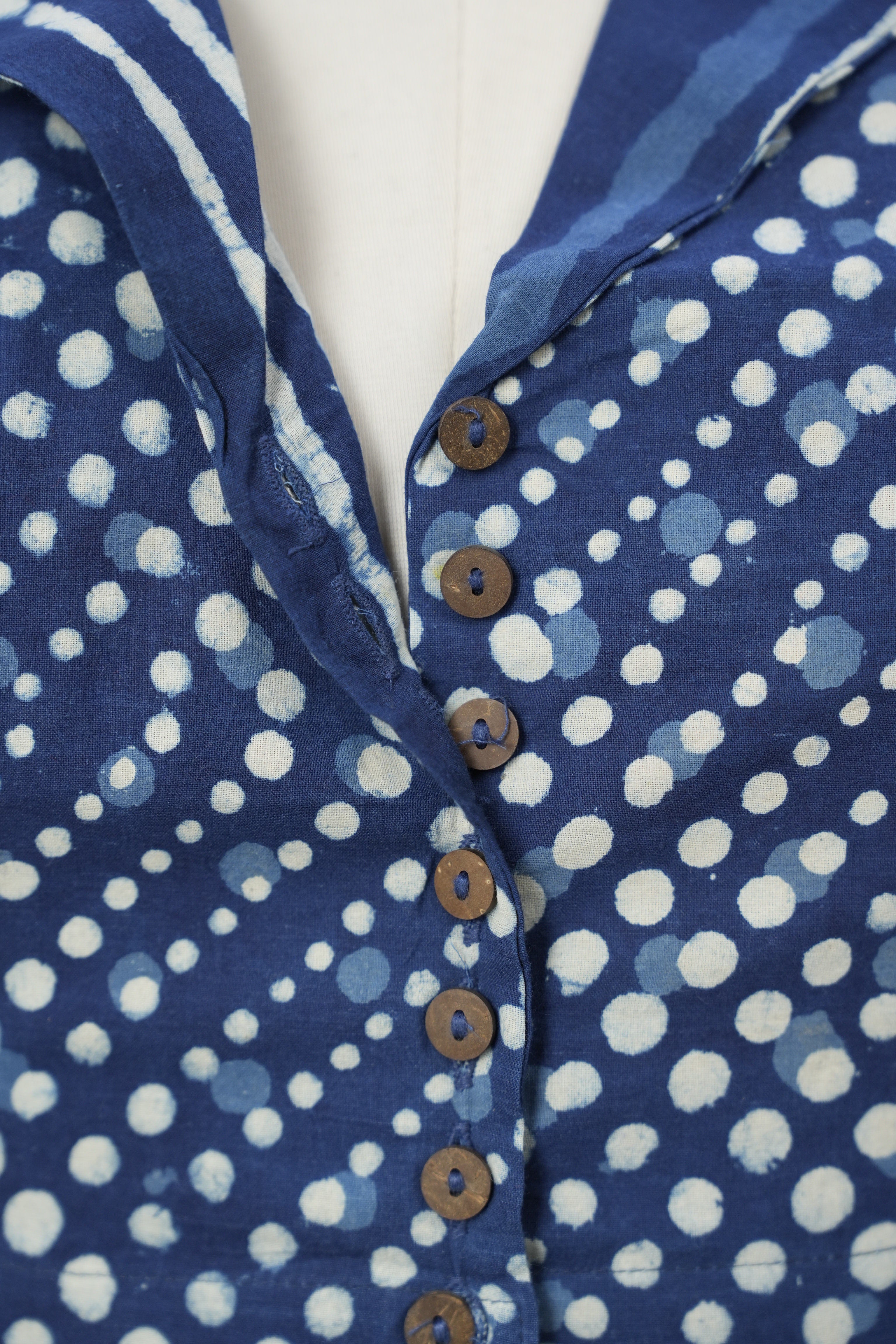 Indigo Coat Collar HBP Cotton Blouse - SRICCCB168