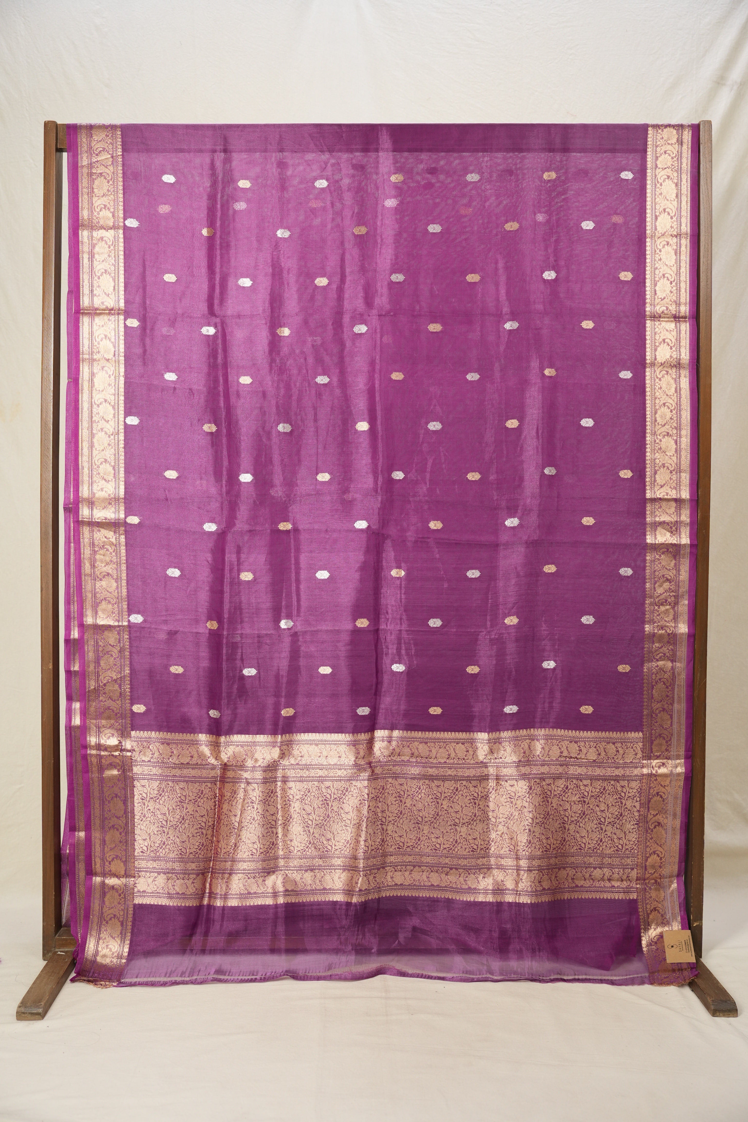 Magenta Tissue Banarasi Silk Saree - SRMTBSS47