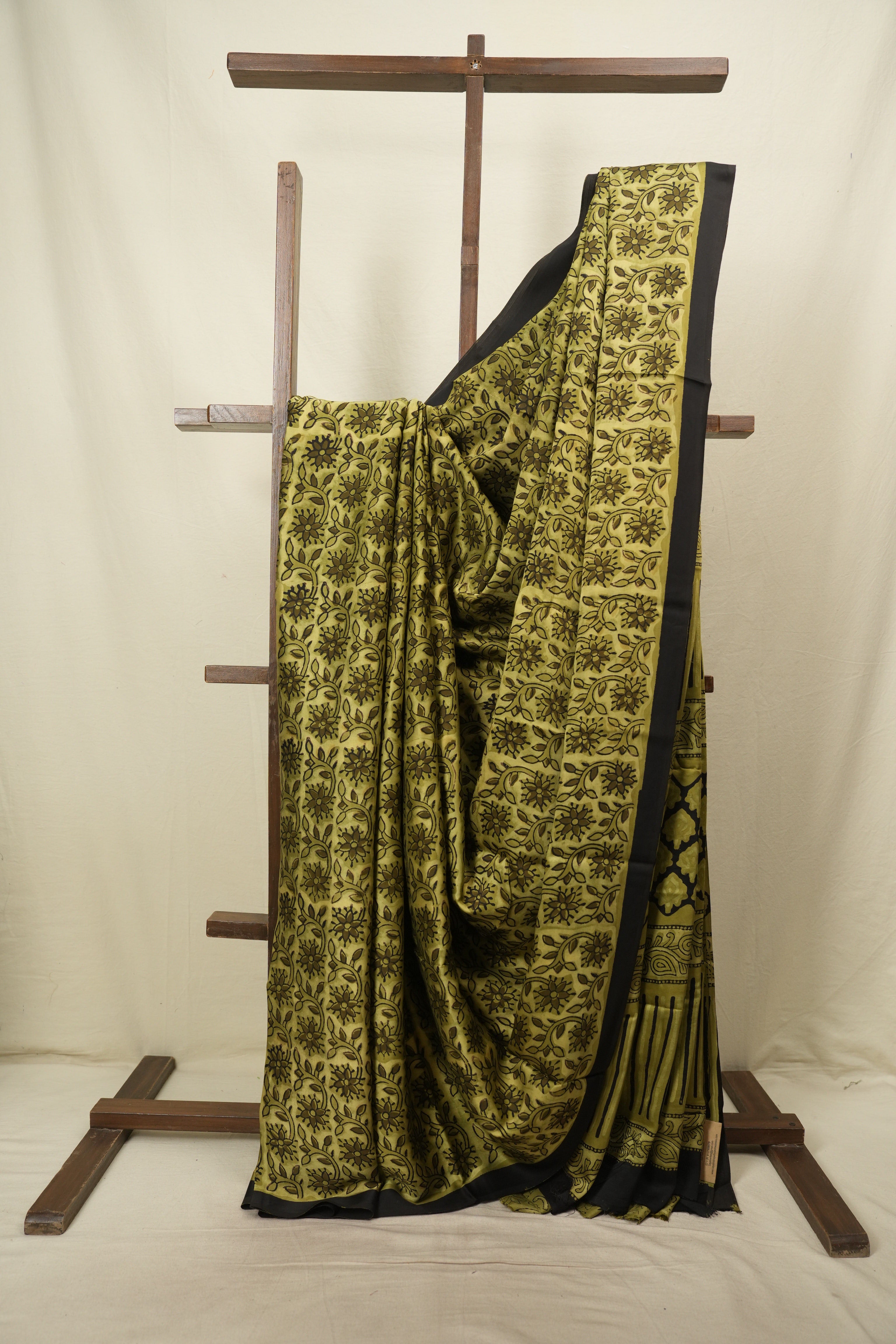 Olive Green Modal Silk Saree -SROGMSS769