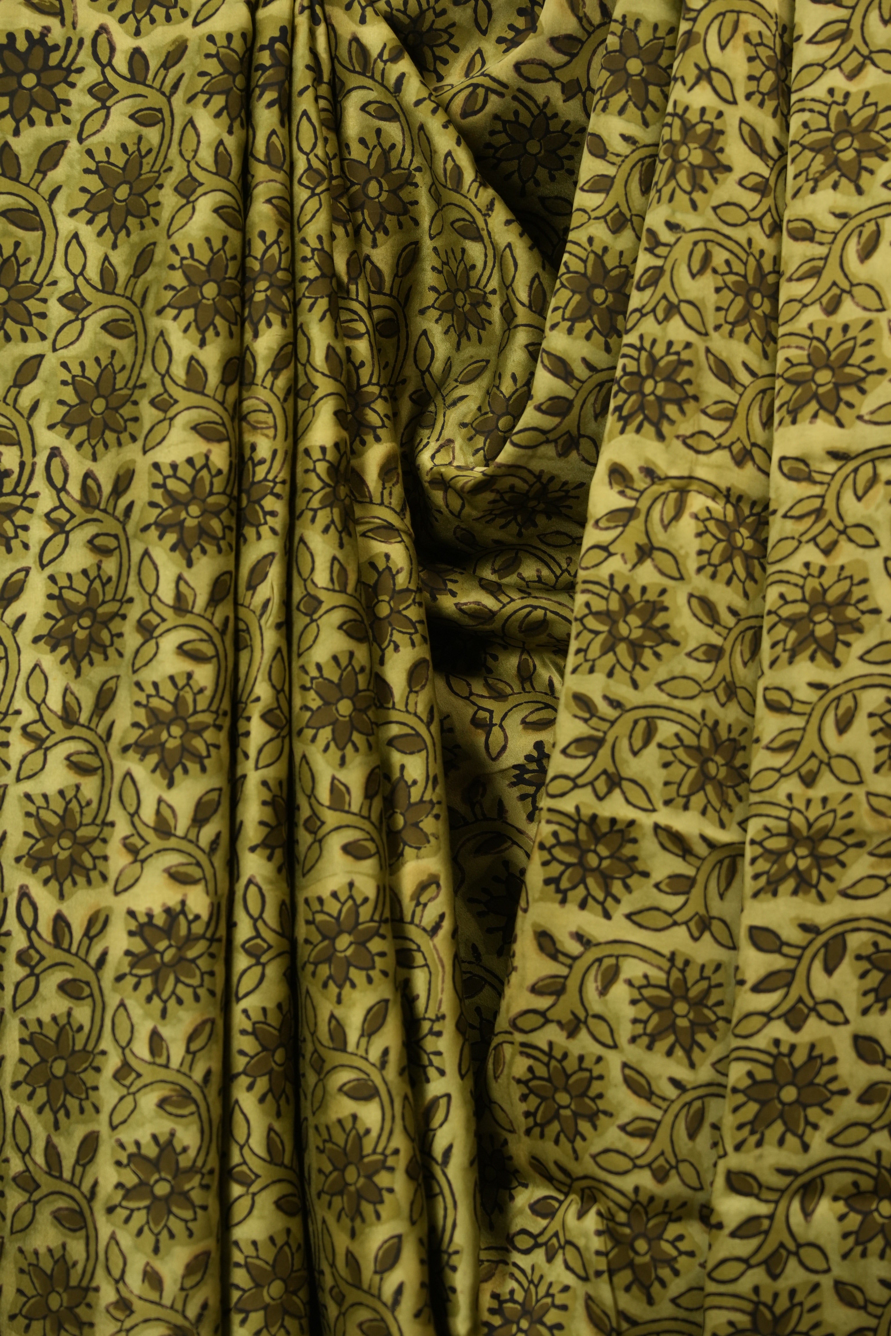 Olive Green Modal Silk Saree -SROGMSS769