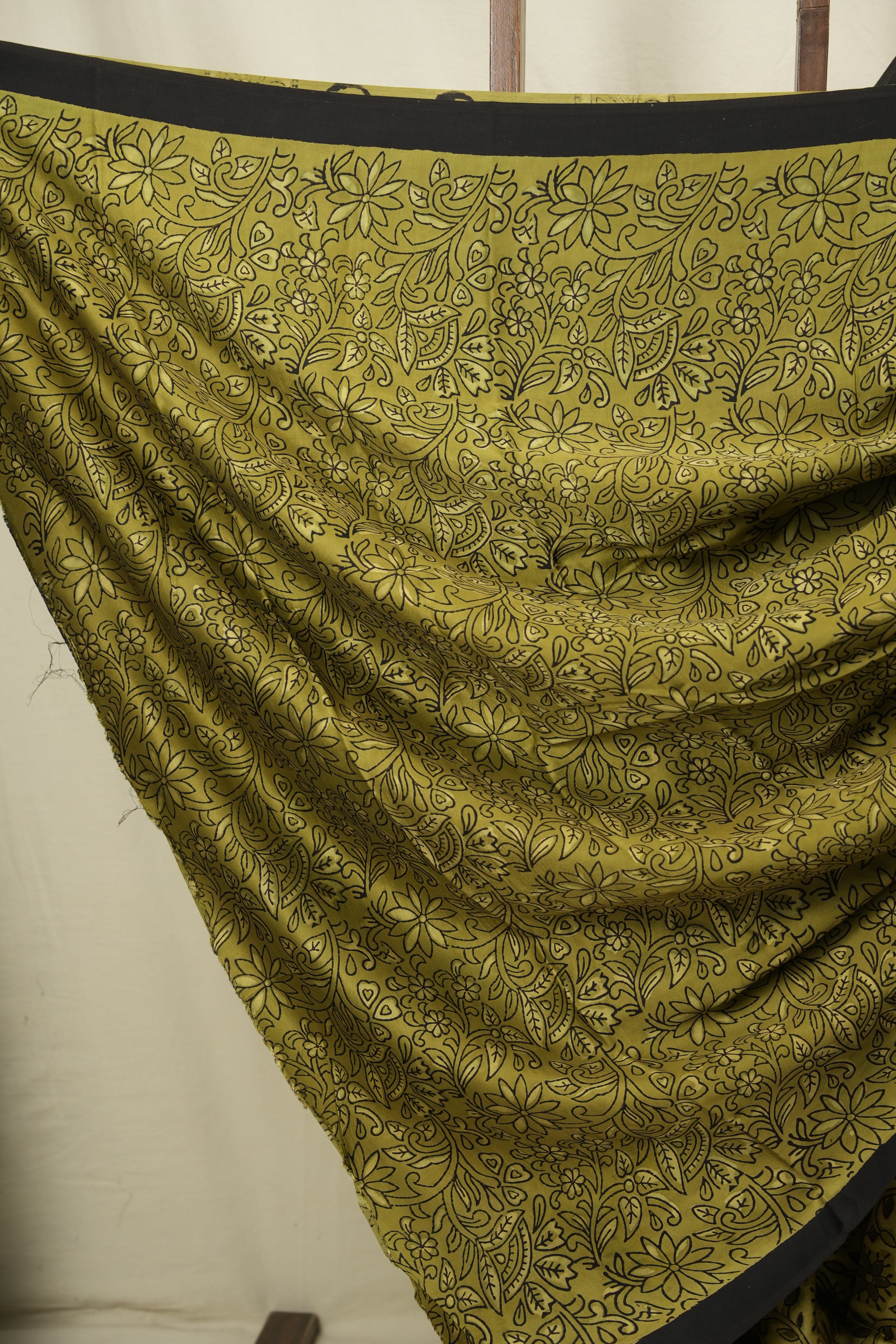 Olive Green Modal Silk Saree -SROGMSS769