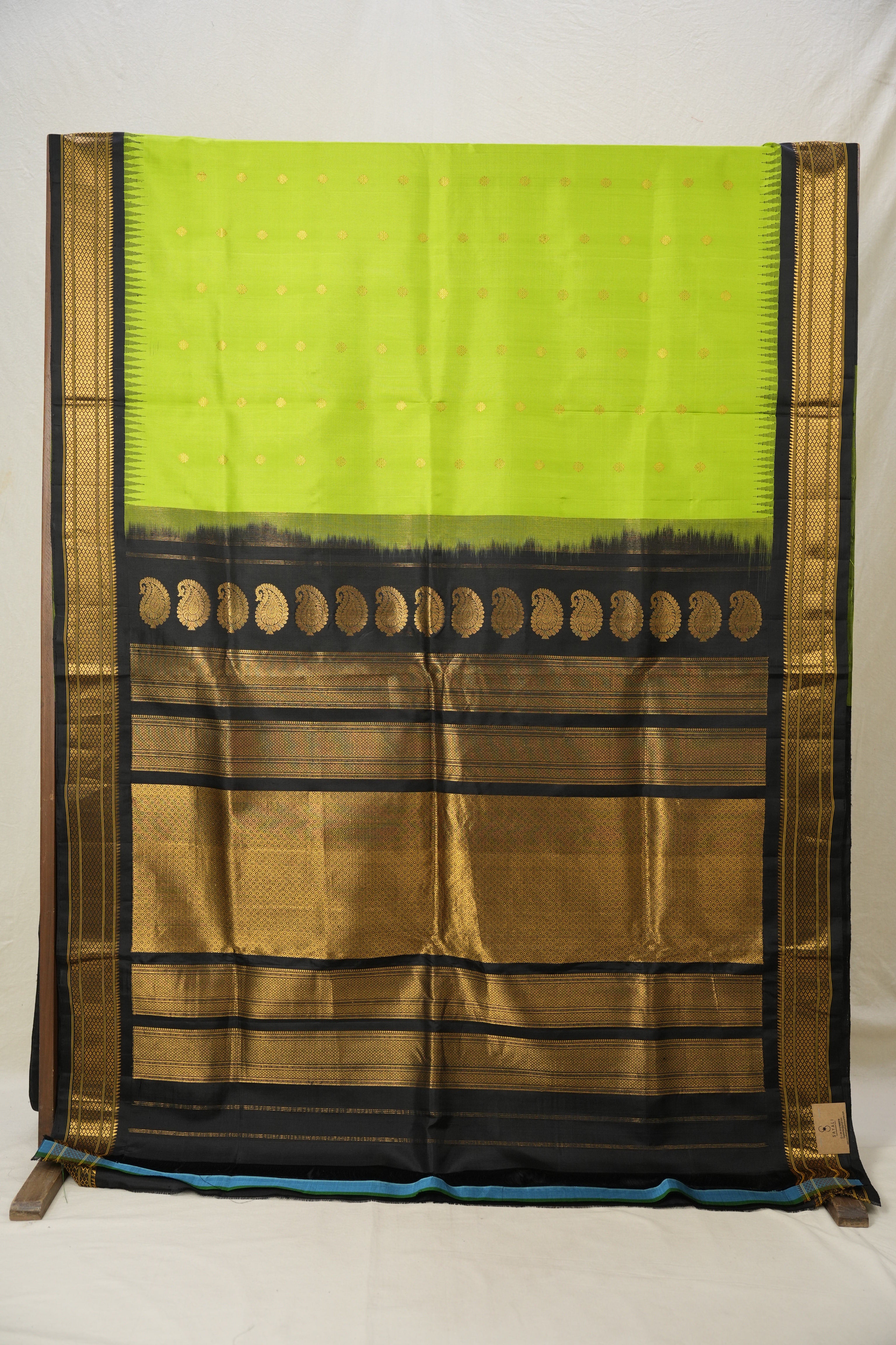 Neon Green Gadwal Silk Saree - SRNGGSS608