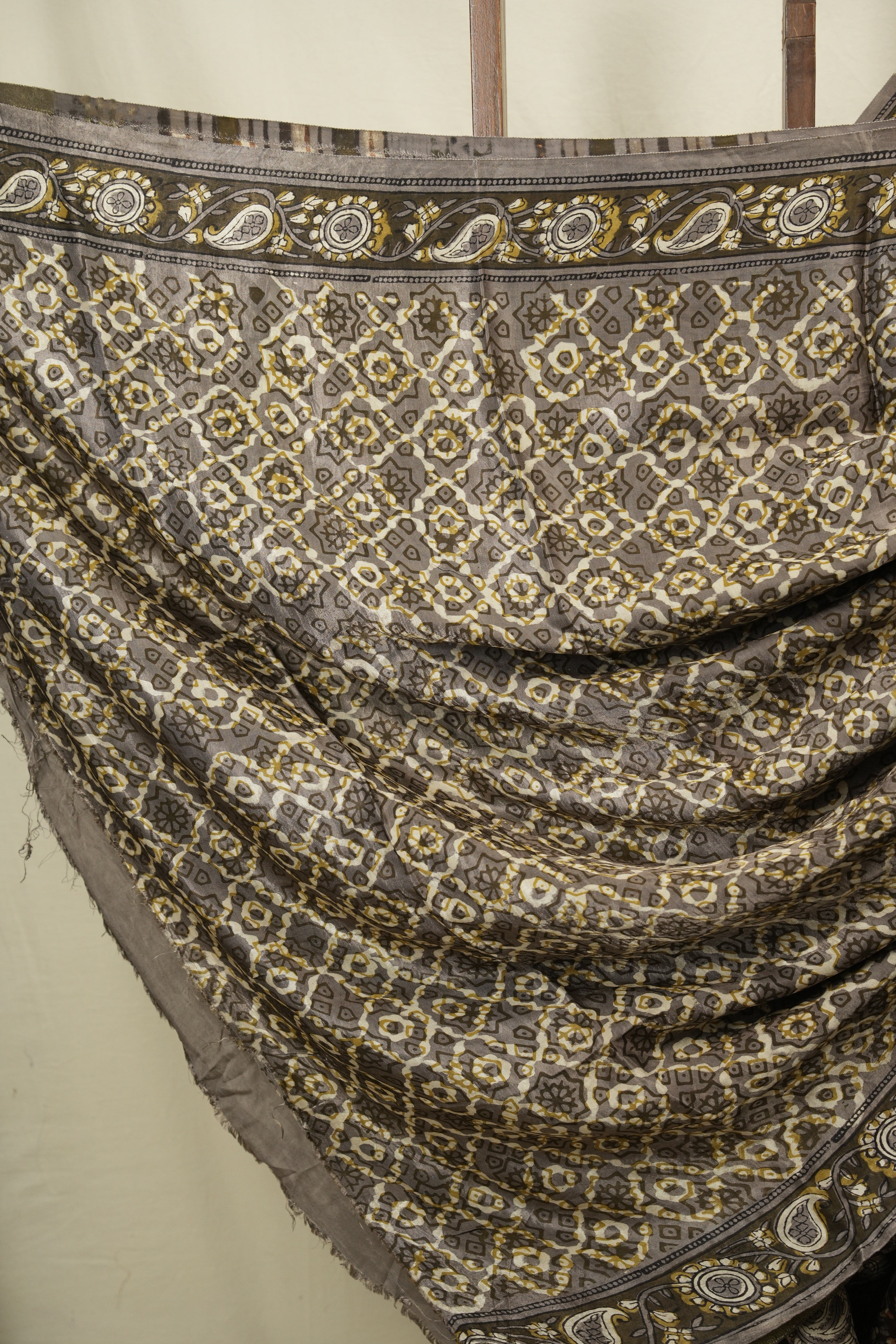 Coffee Brown Modal Silk Saree -SRCBMSS754