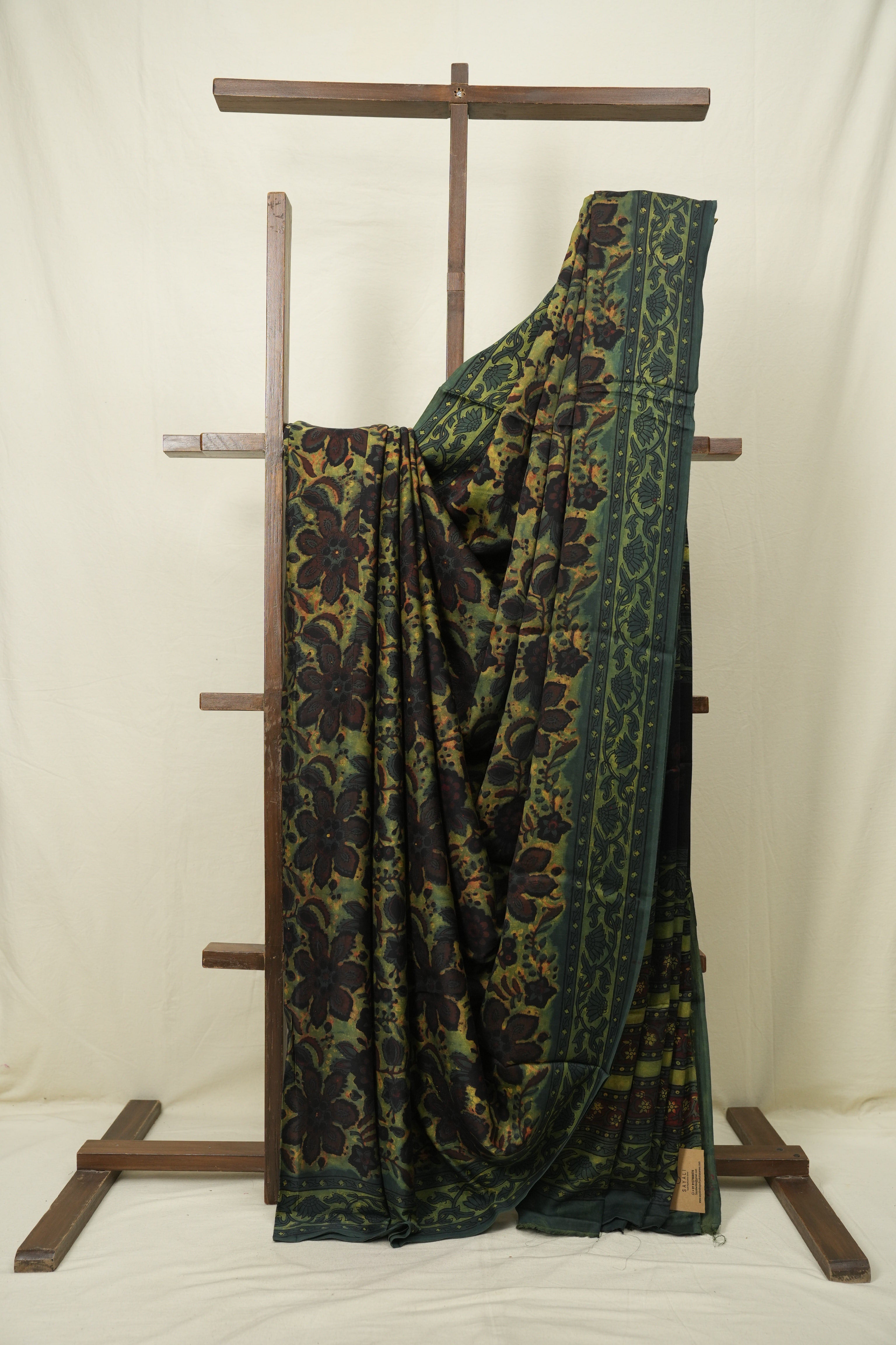 Green HBP Modal Silk Saree - SRGMSS706