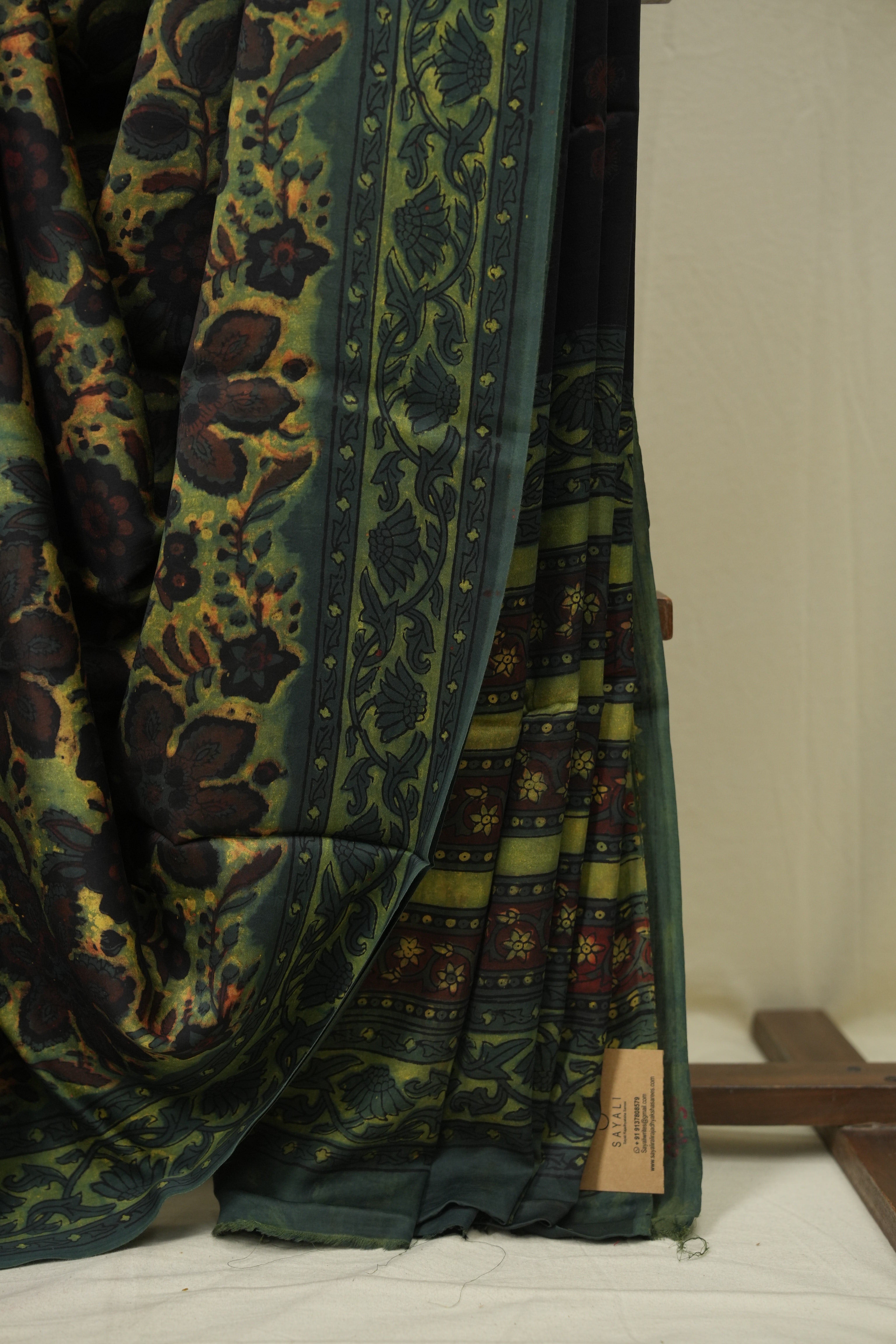 Green HBP Modal Silk Saree - SRGMSS706