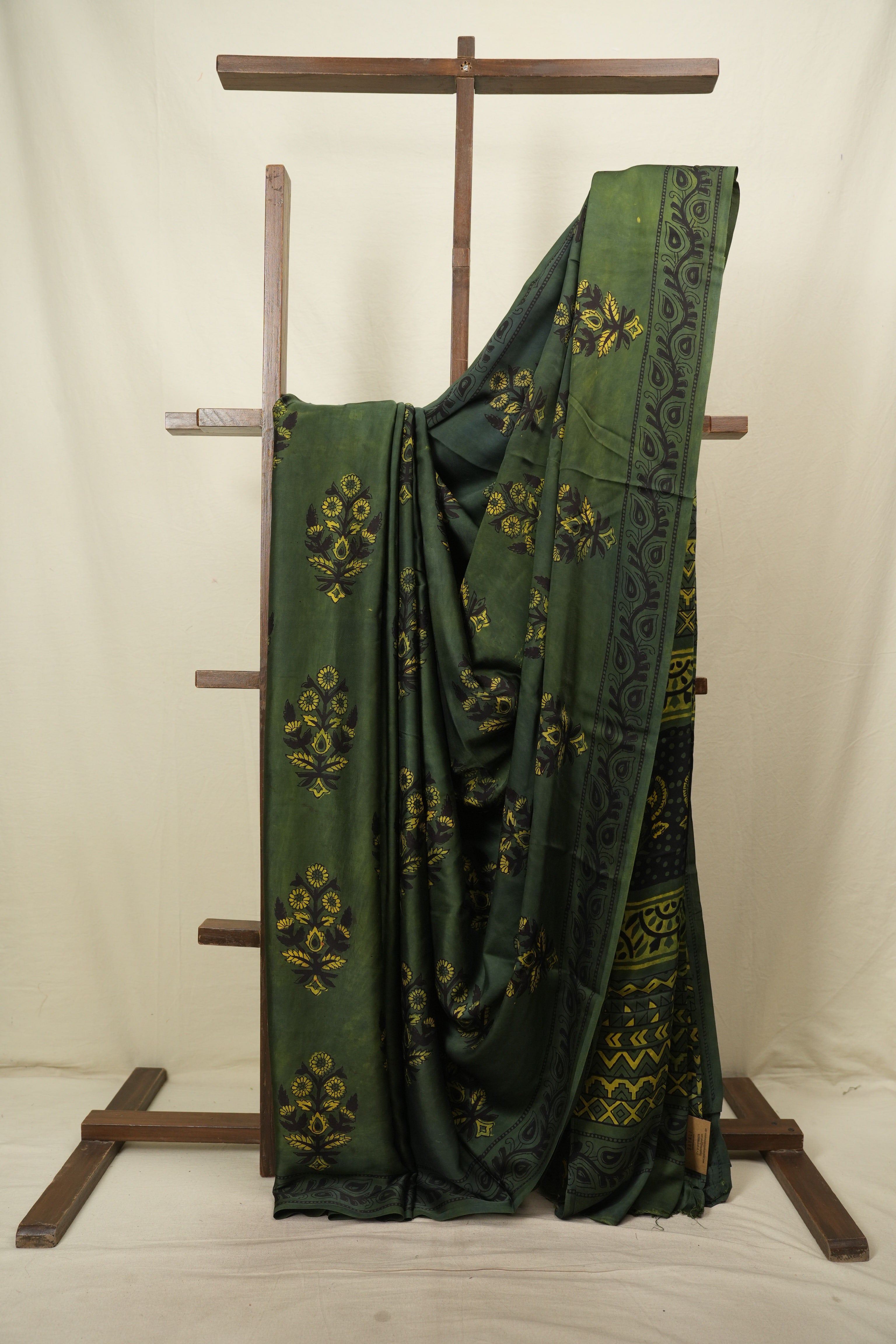 Green Modal Silk Saree -SRGMSS758