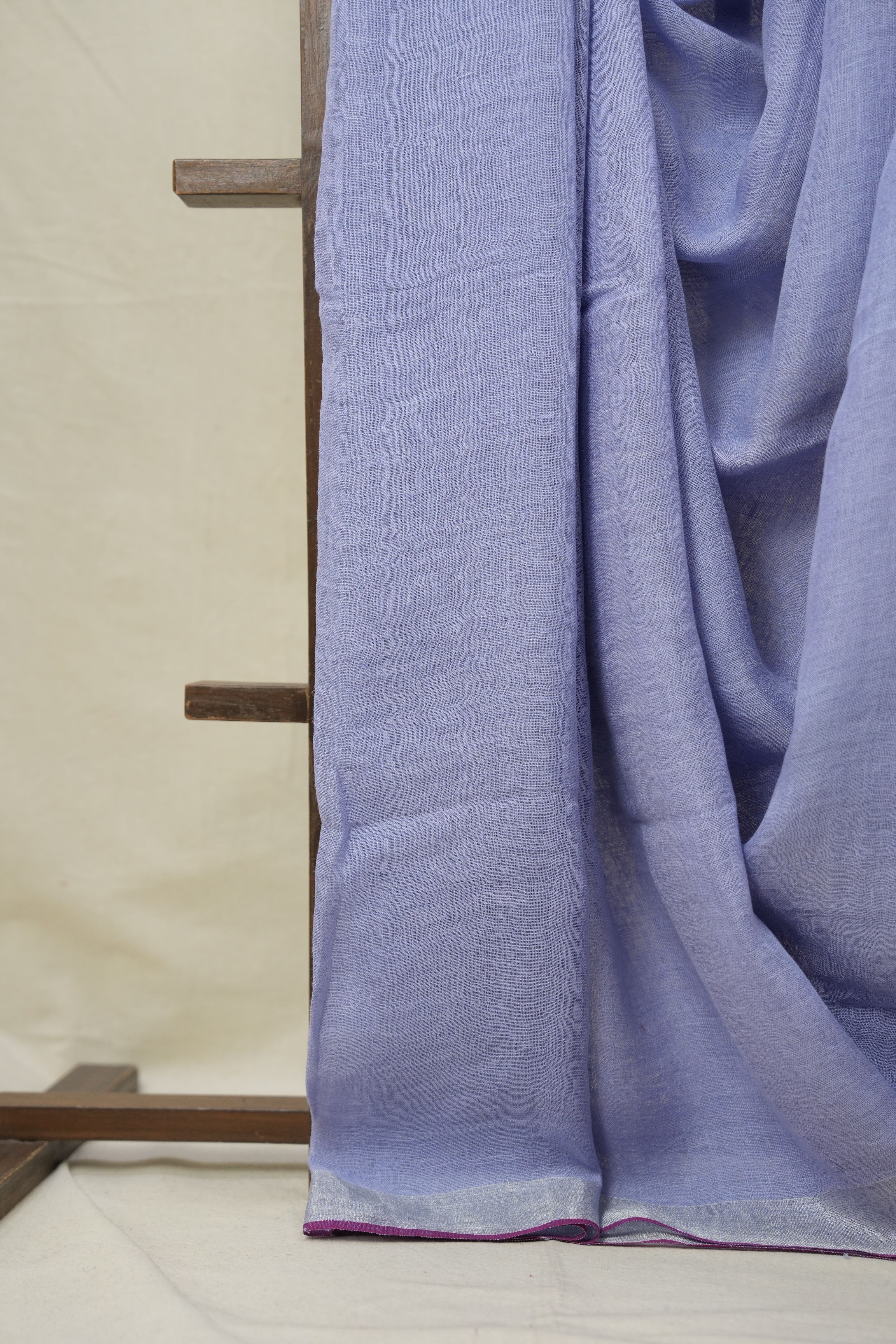 Lavender Plain Linen Saree With Magenta Tassels - SRLPLS473