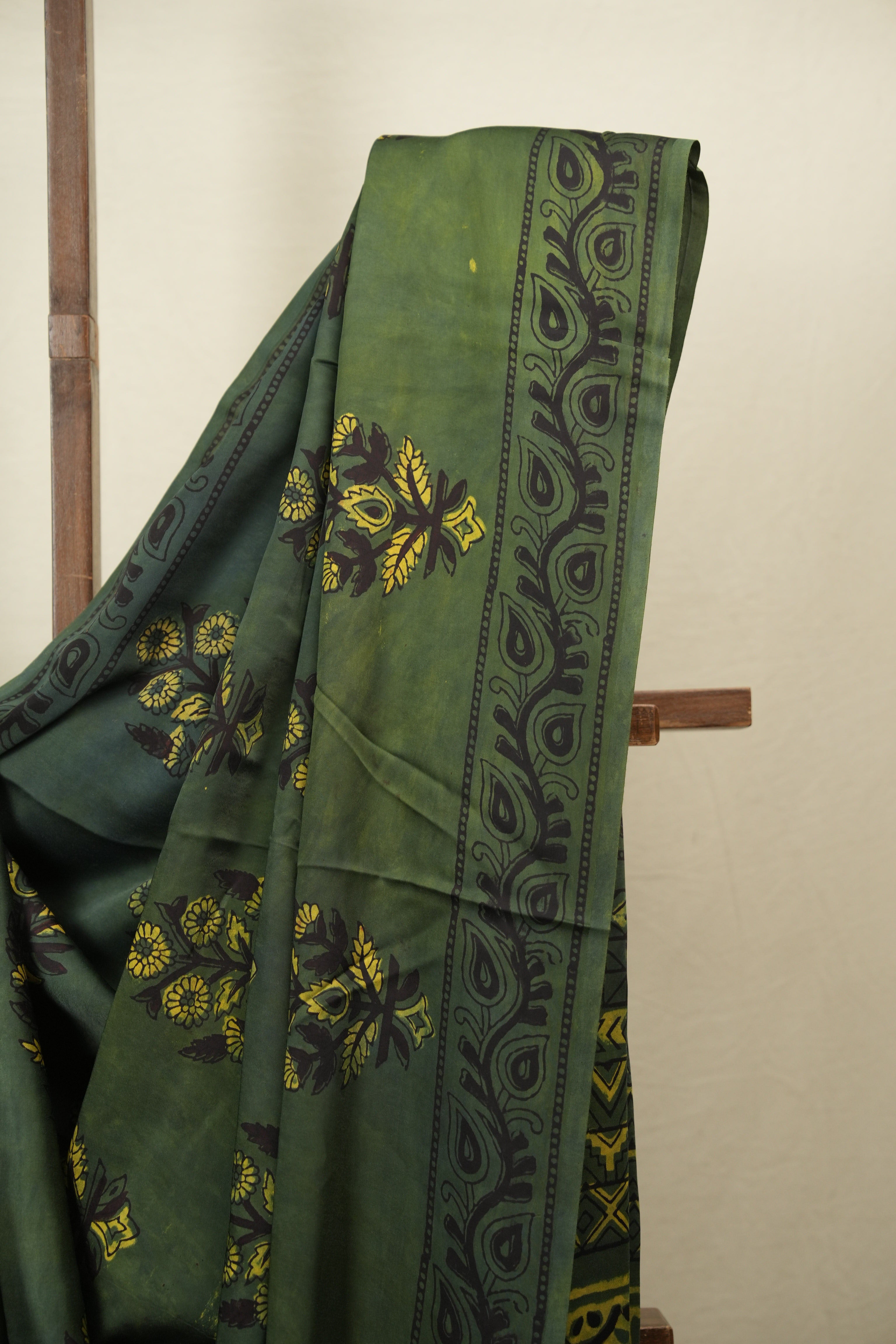 Green Modal Silk Saree -SRGMSS758