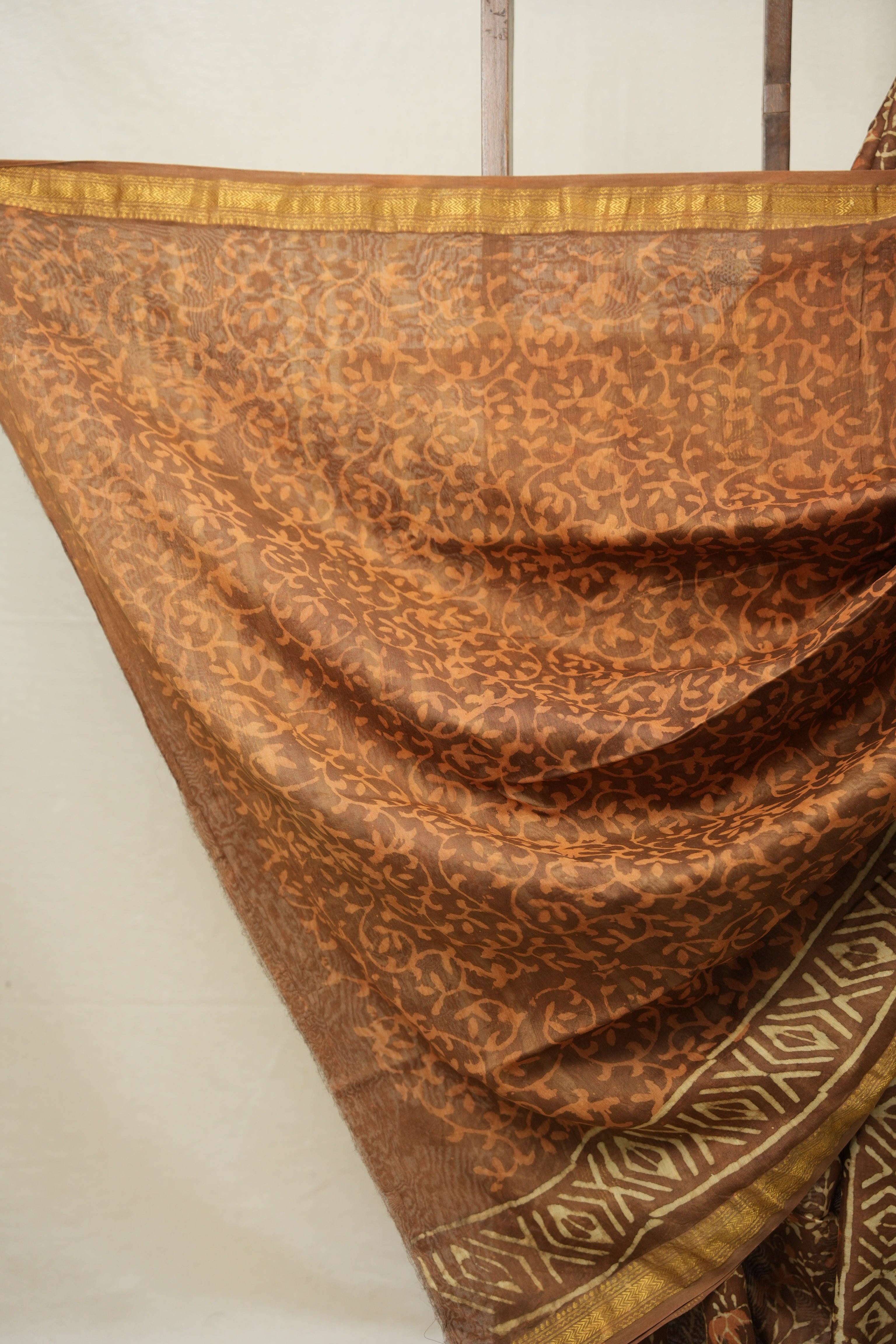 Brown HBP Cotton Silk Saree With Maheshwari Border - SRBCSS1387