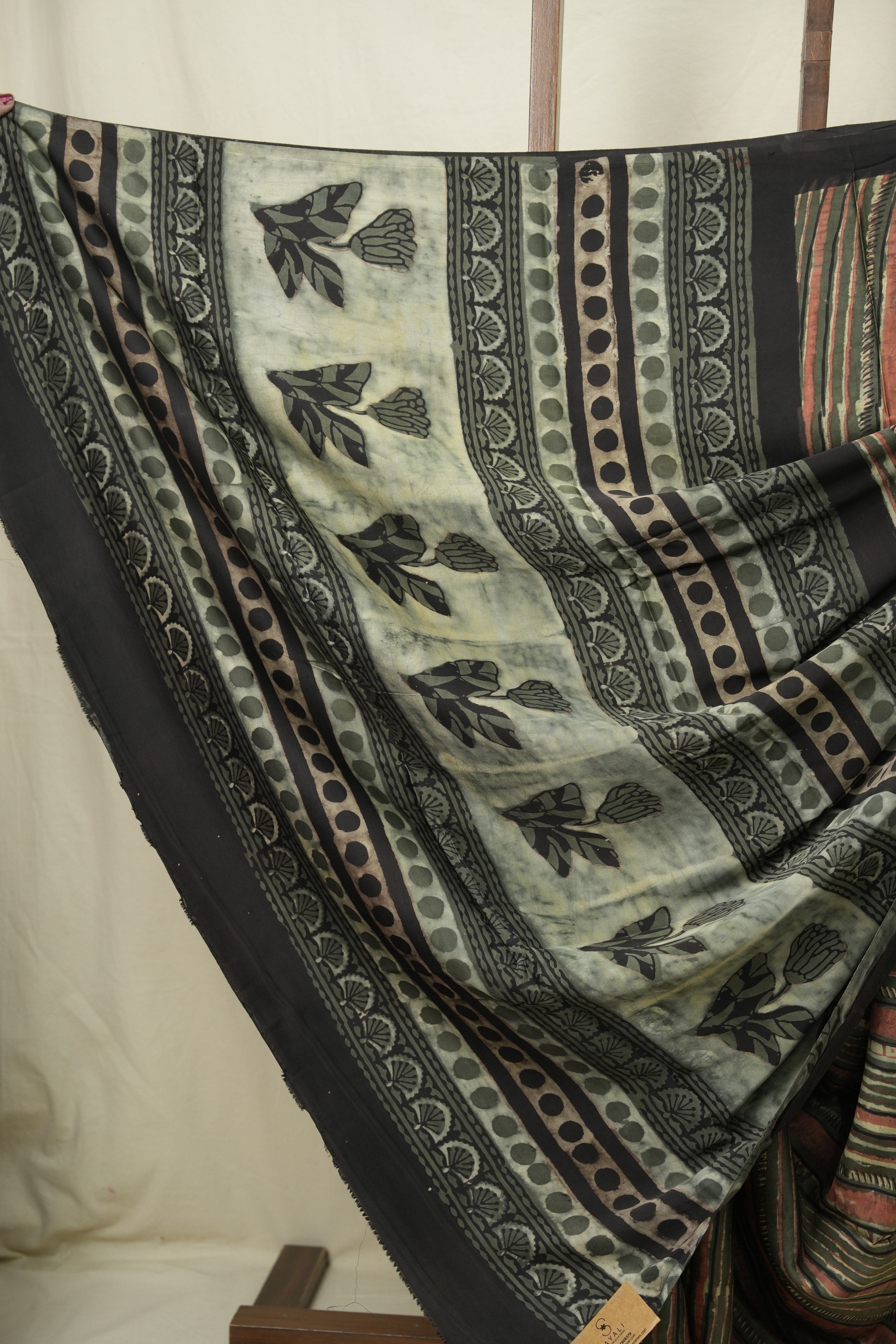 Green HBP Modal Silk Saree - SRGMSS702