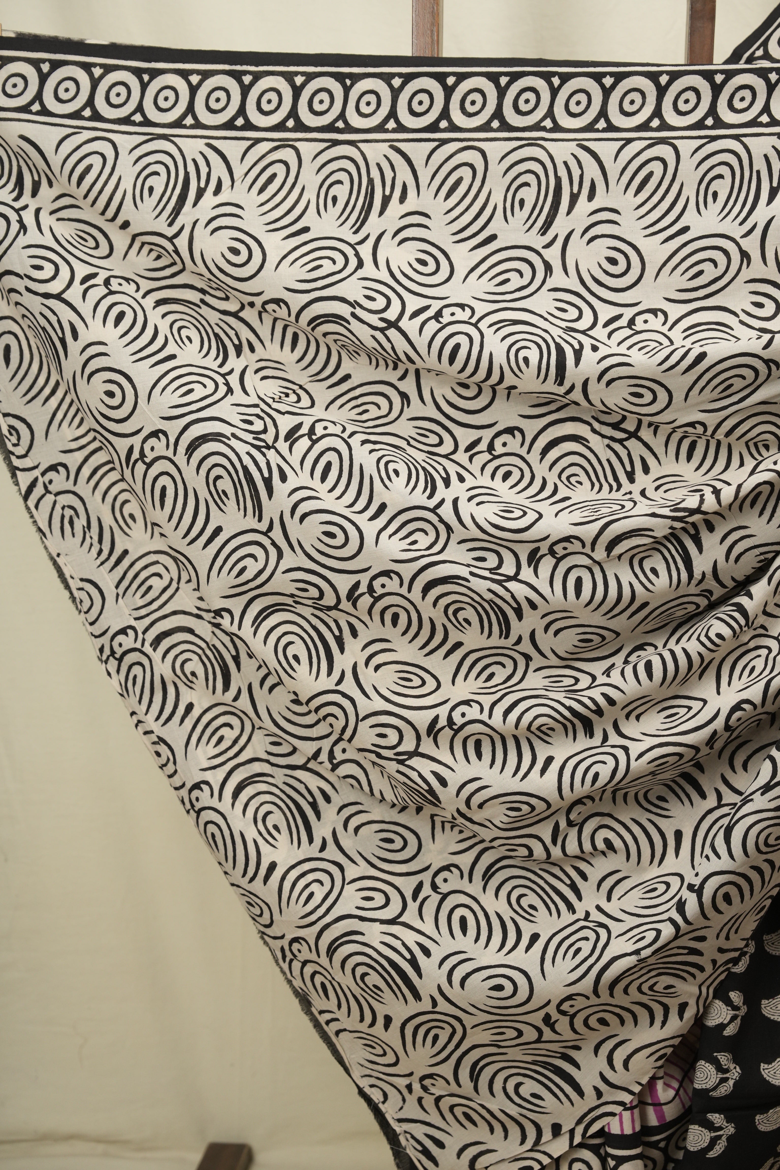 Cream HBP Cotton Saree - SRCCS3781