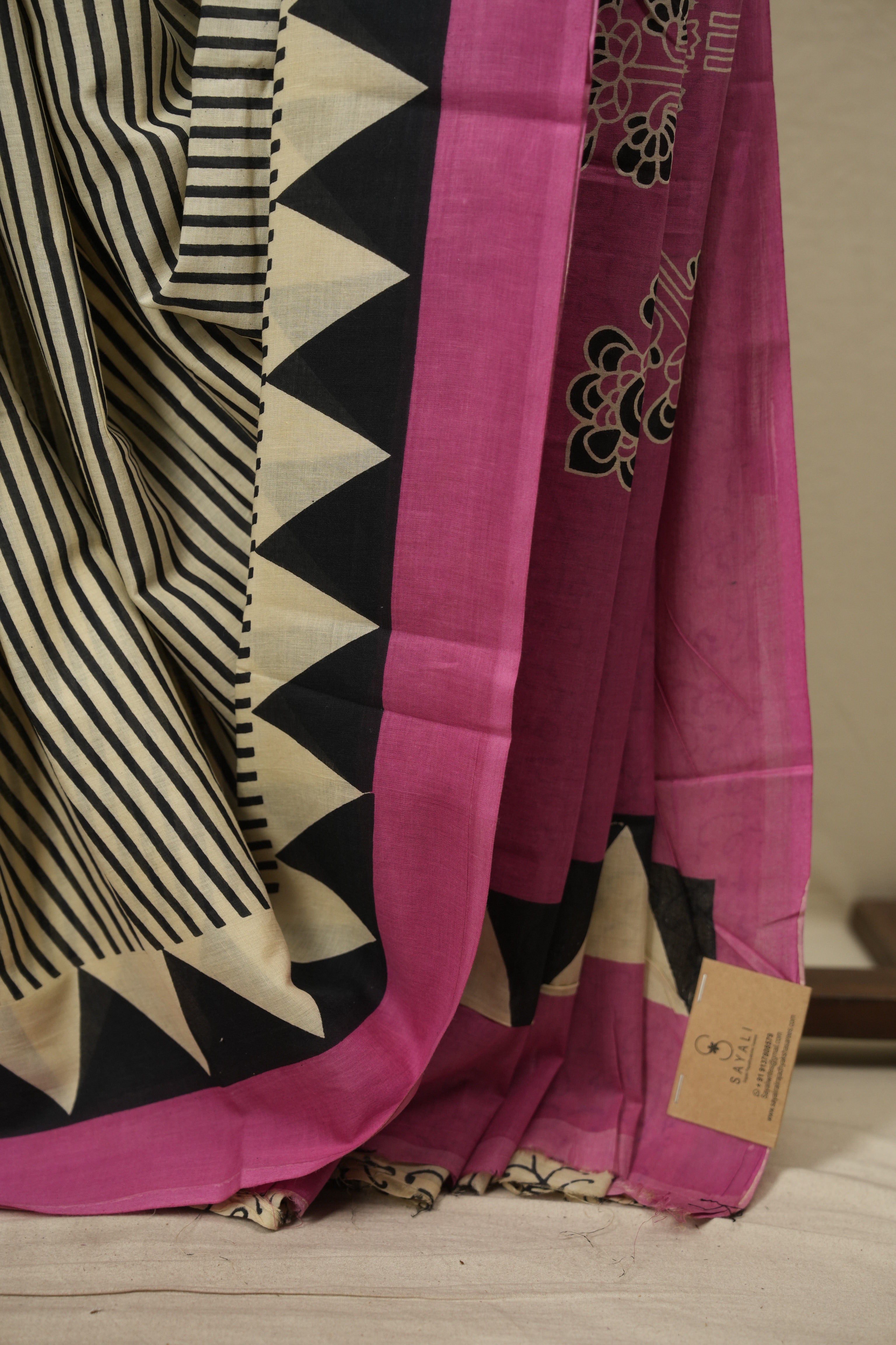 Cream HBP Cotton Saree - SRCCS3777