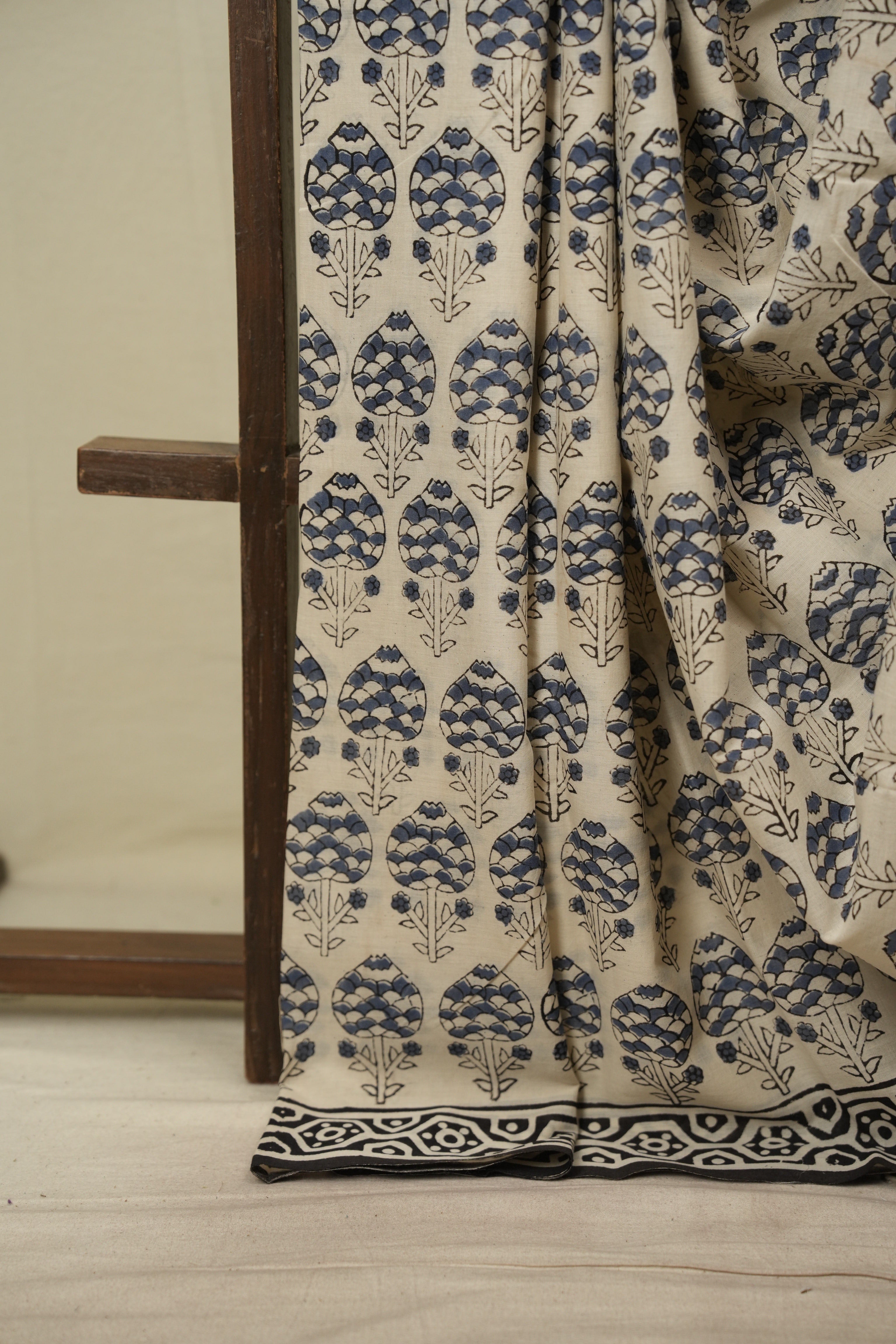Off White HBP Cotton Saree - SROWCS3795