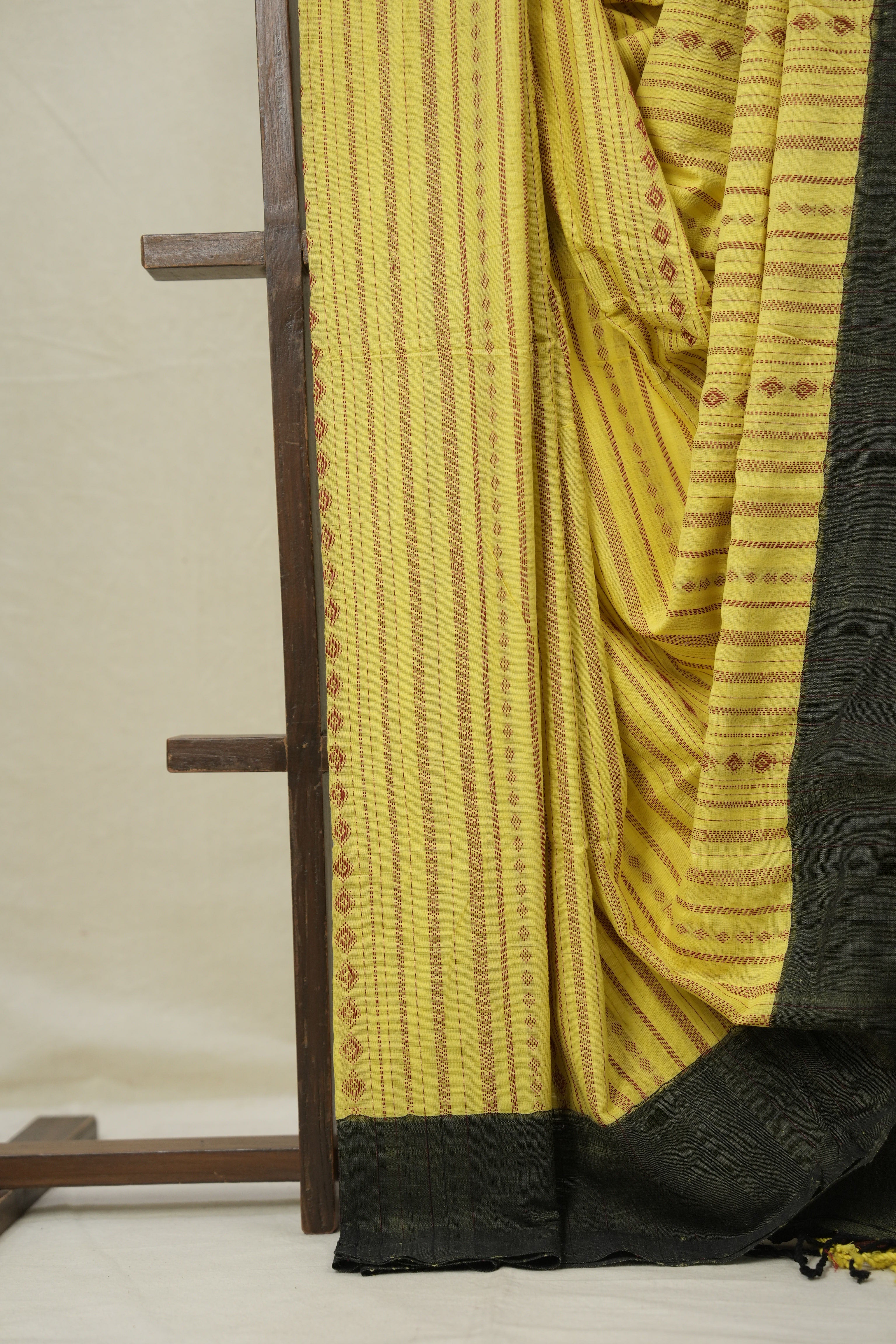 Yellow Bengal Cotton Saree - SRYBCS136