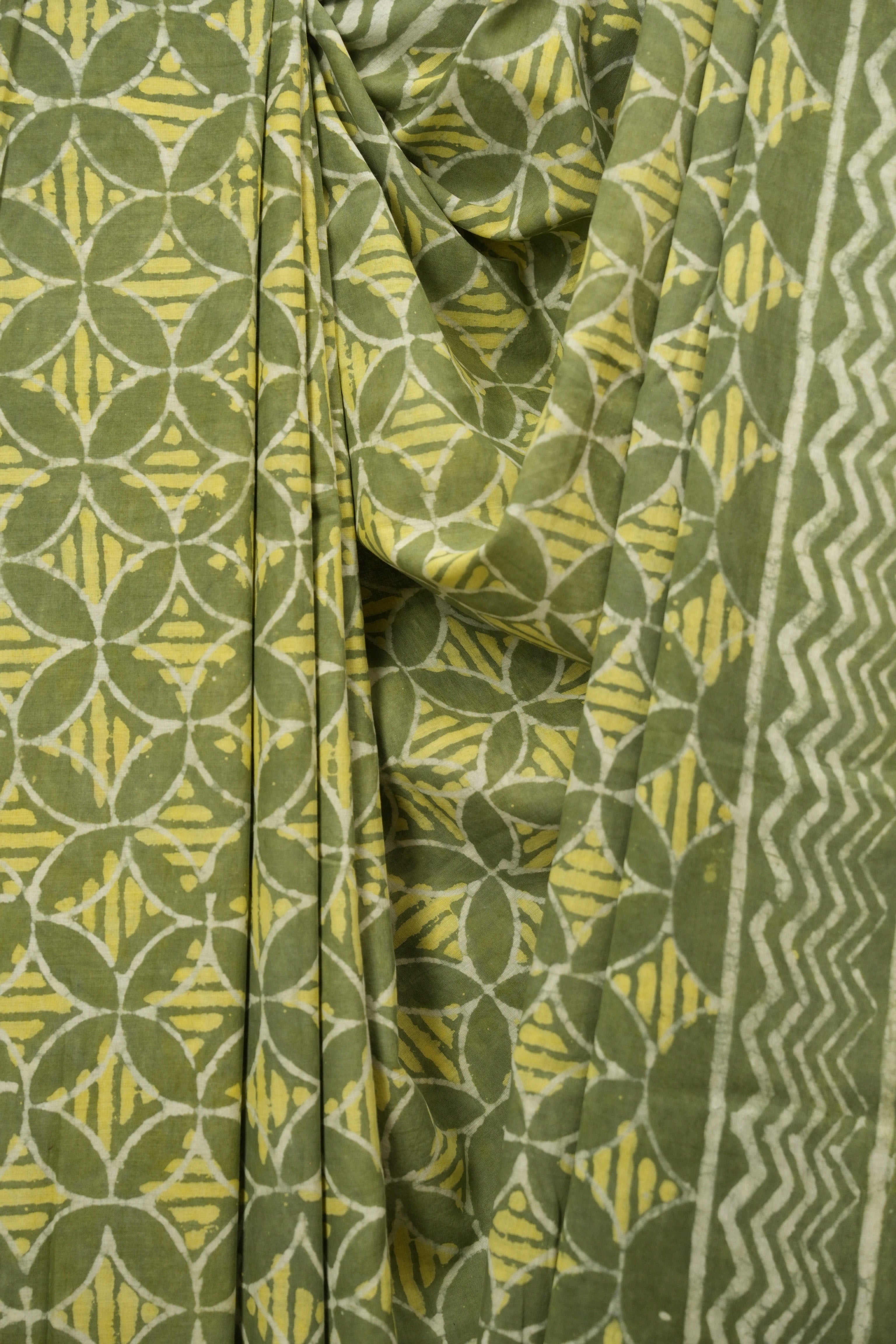 Green HBP Cotton Saree - SRGCS3793