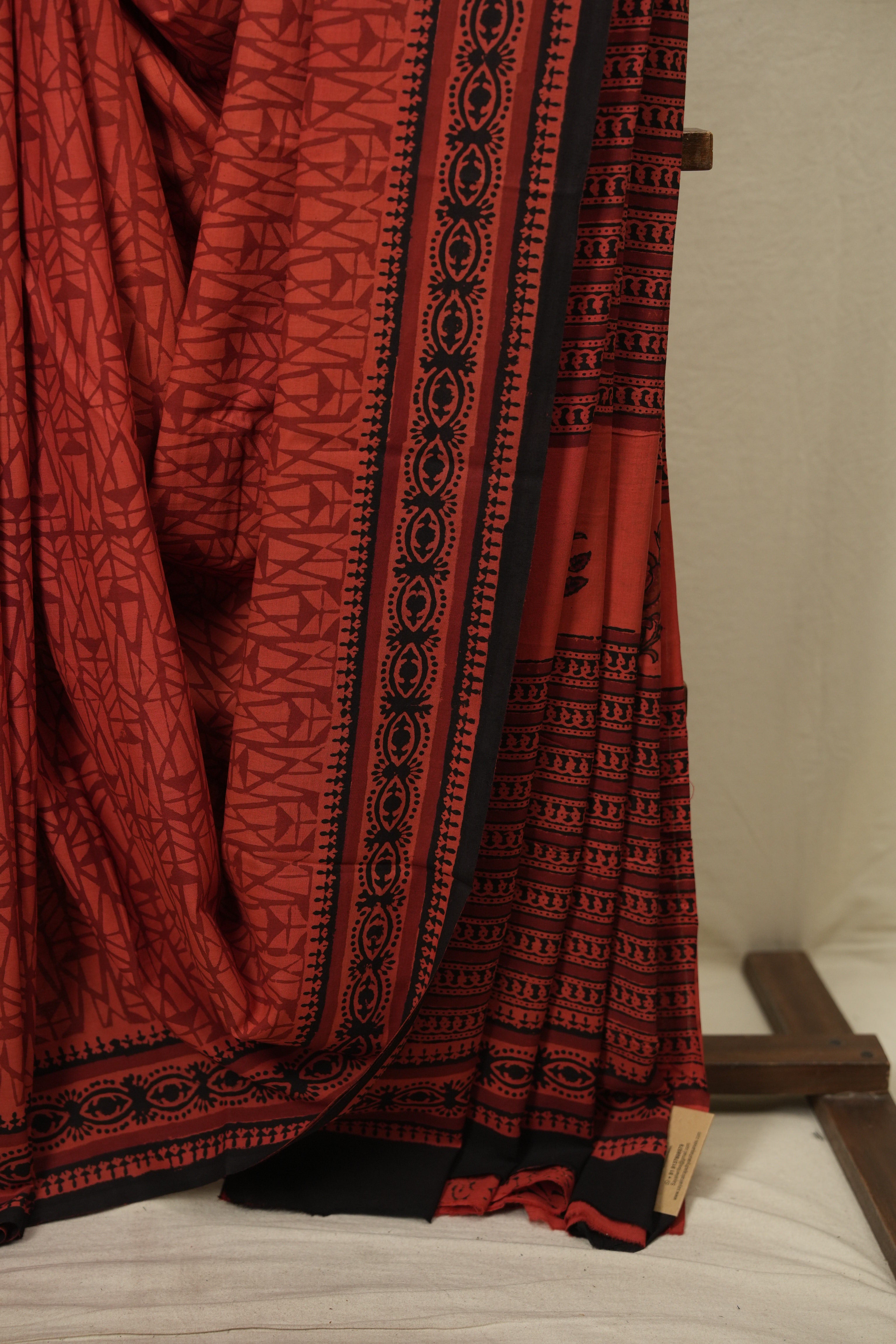 Red HBP Cotton Saree - SRRCS3787