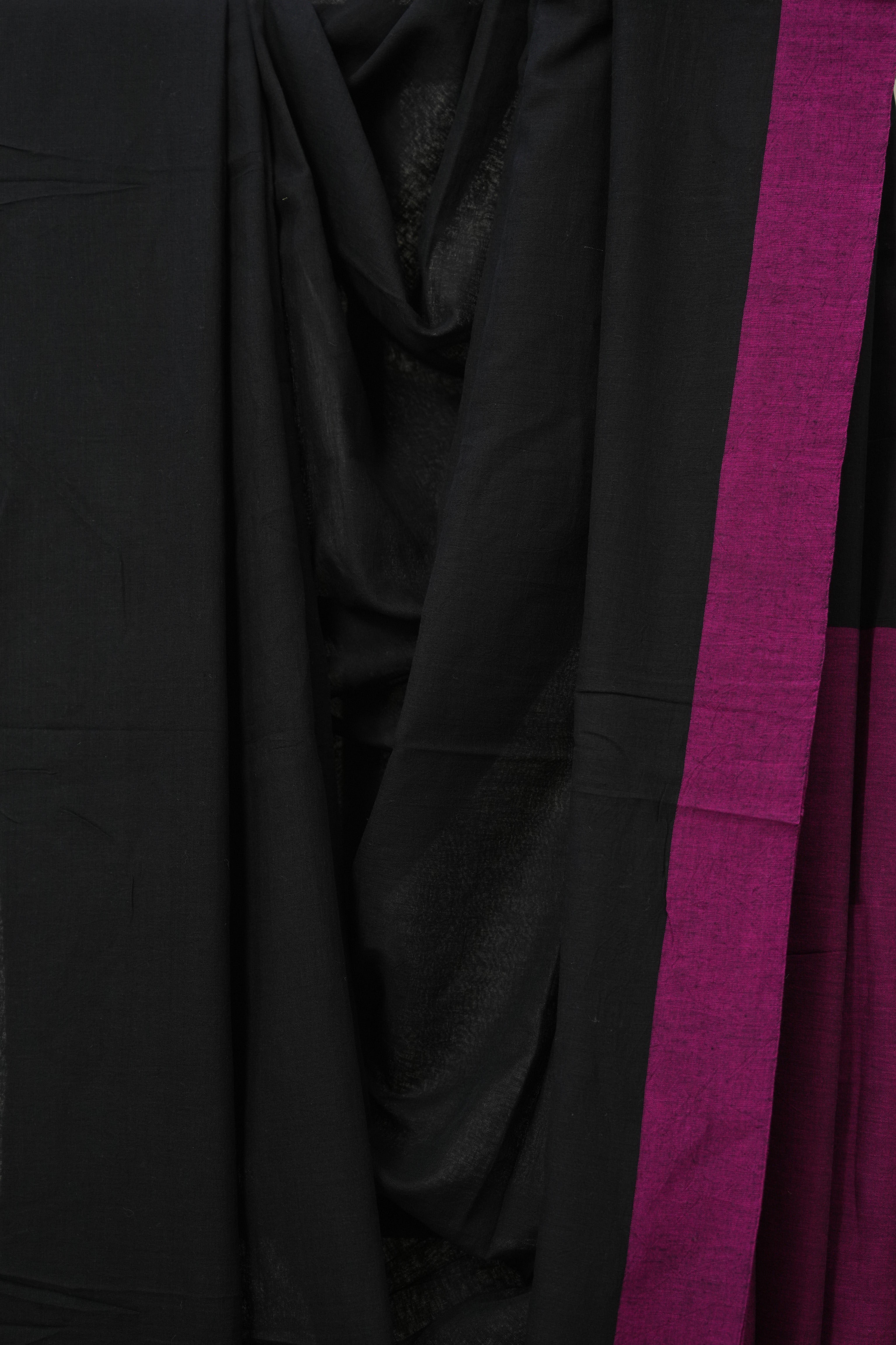 Black Bengal Cotton Saree - SRBBCS150