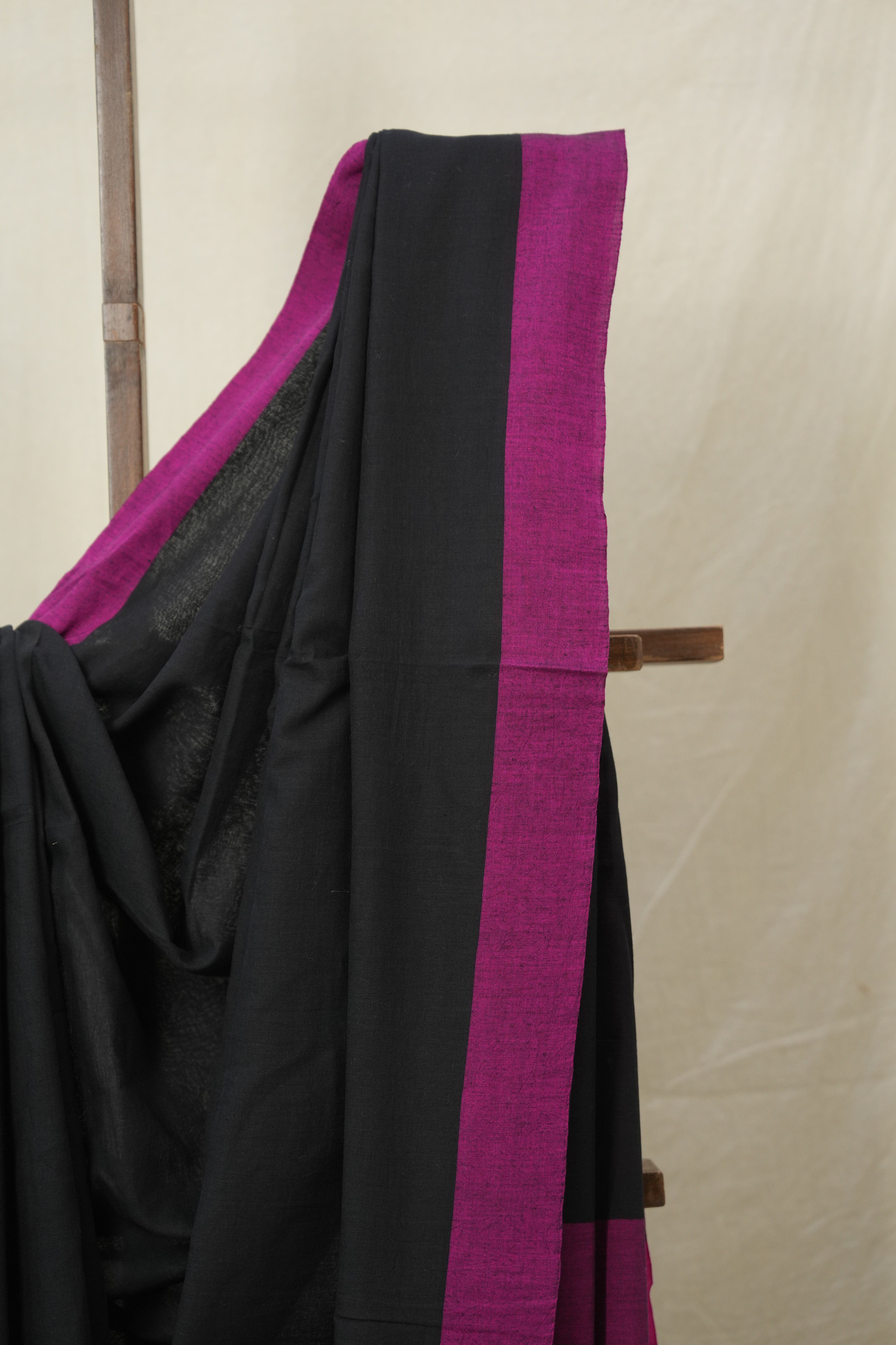 Black Bengal Cotton Saree - SRBBCS150