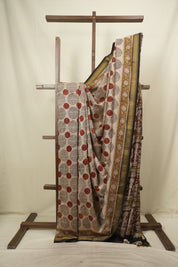 Cream HBP Cotton Silk Saree With Maheshwari Border - SRCCSS1831