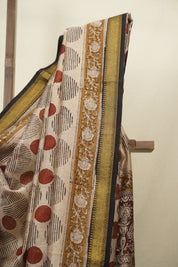 Cream HBP Cotton Silk Saree With Maheshwari Border - SRCCSS1831