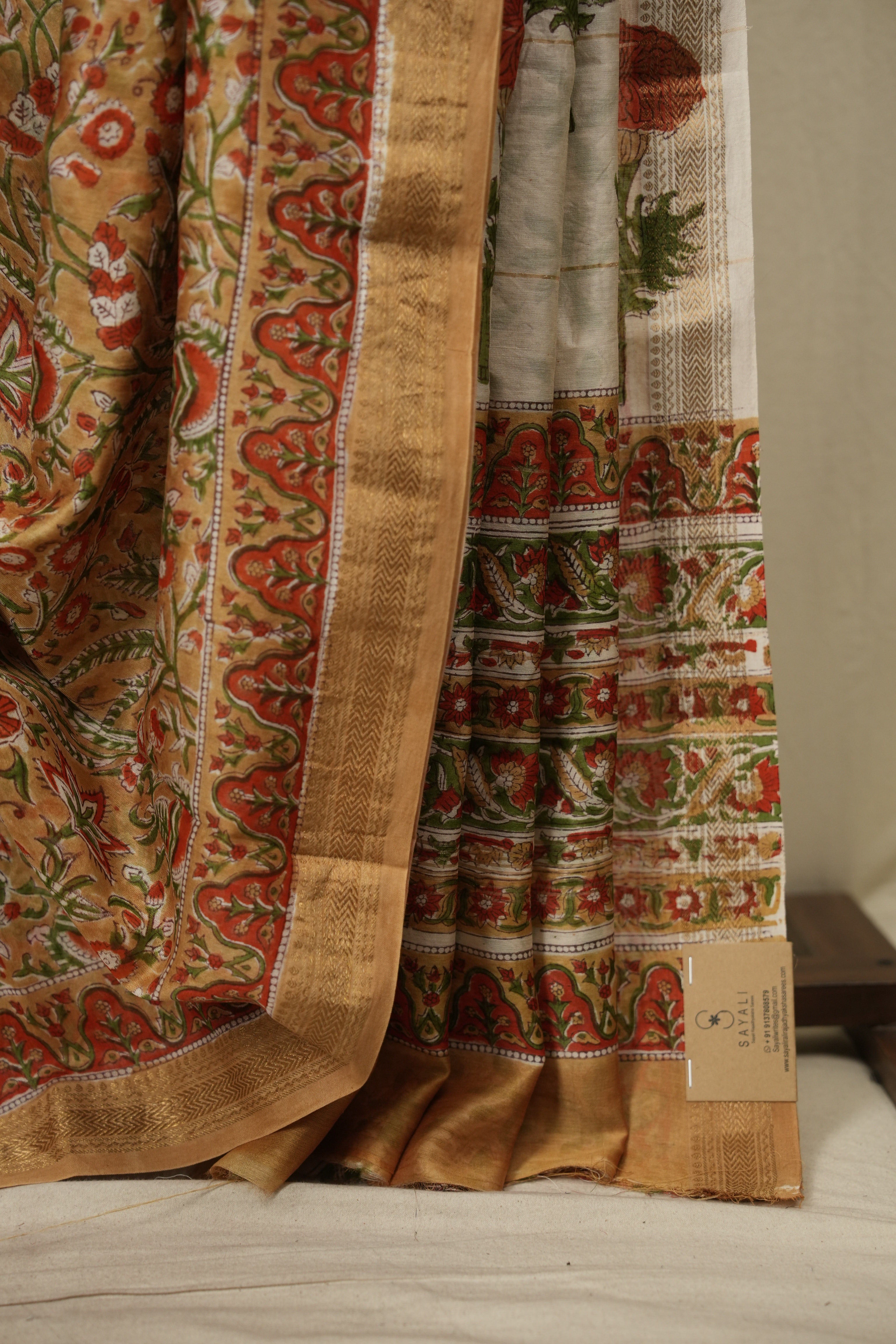 Brown HBP Cotton Silk Saree With Maheshwari Border - SRBCSS1826