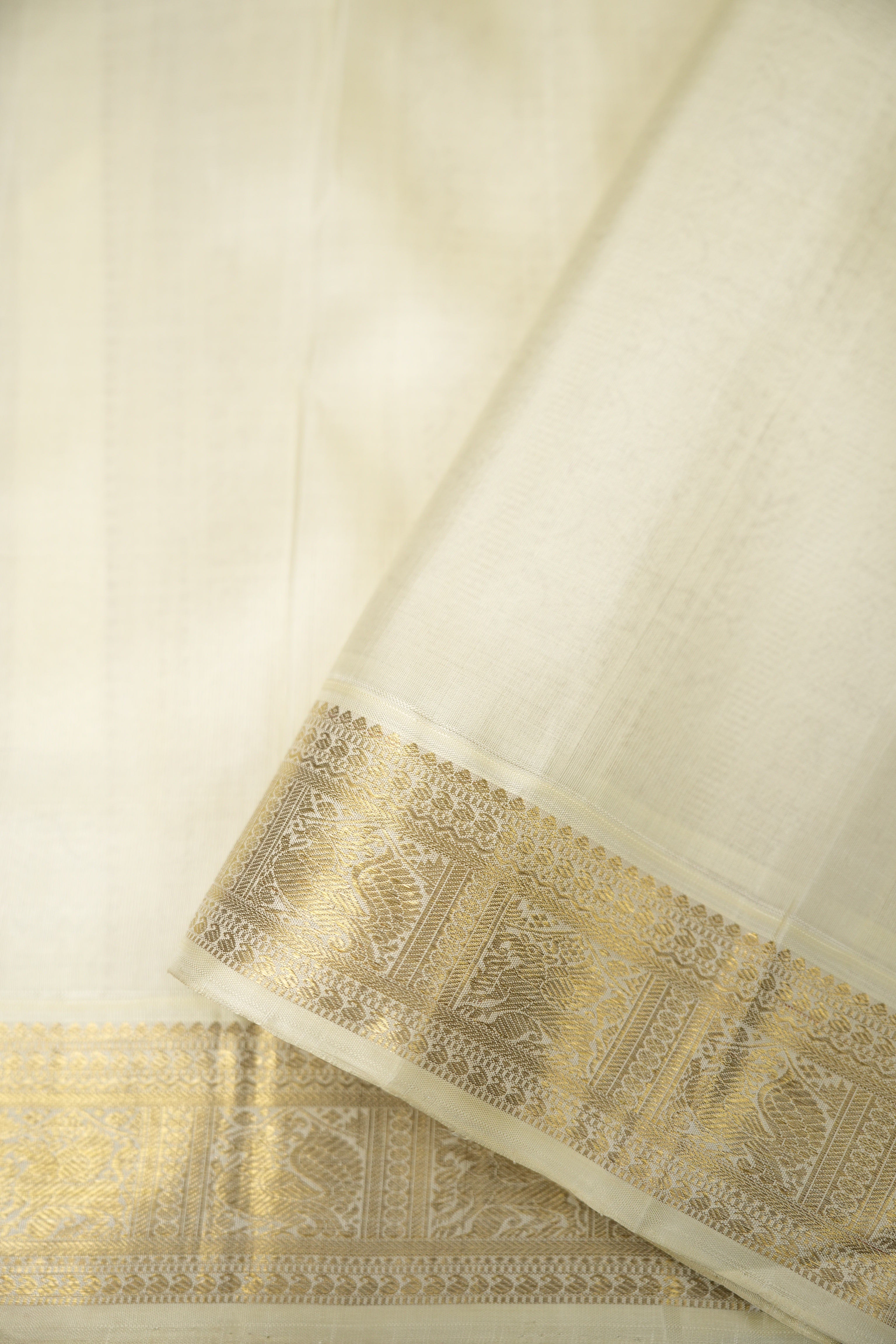 Neelvanshi Kanjivaram Silk Saree - Saavari - SSNKSS86