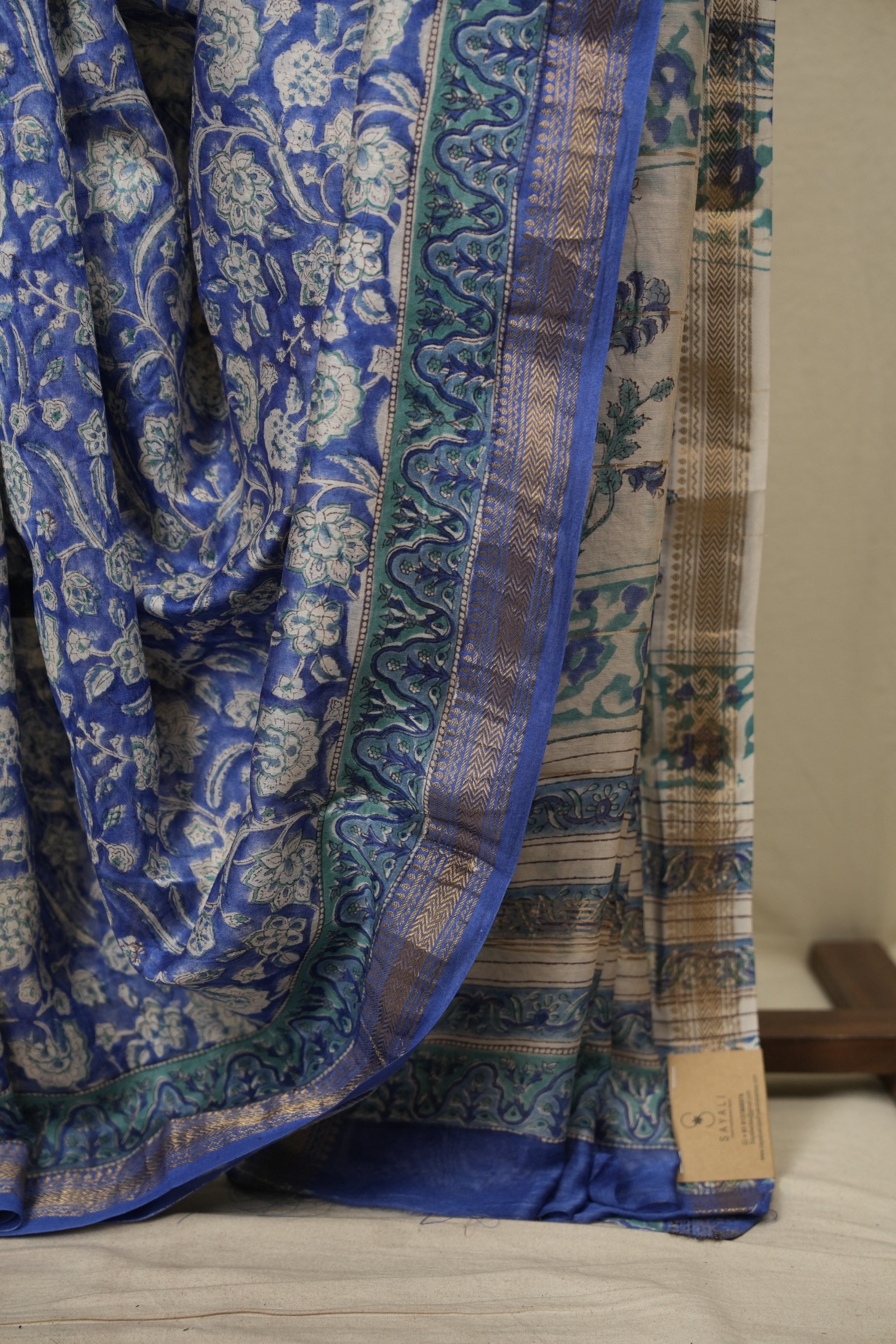 Blue HBP Cotton Silk Saree With Maheshwari Border - SRBCSS1824