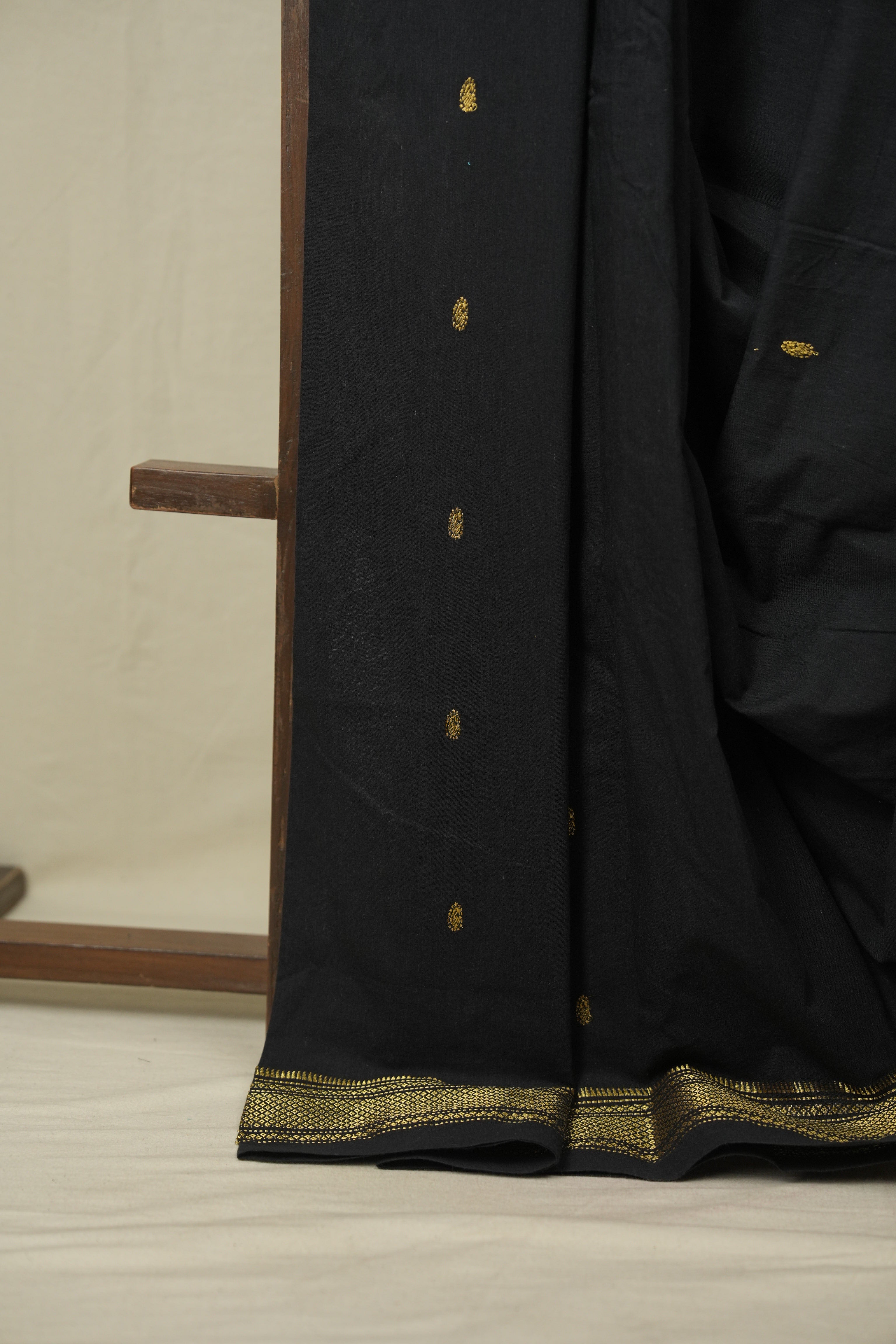 Black Cotton Paithani Saree - SRBCPS804