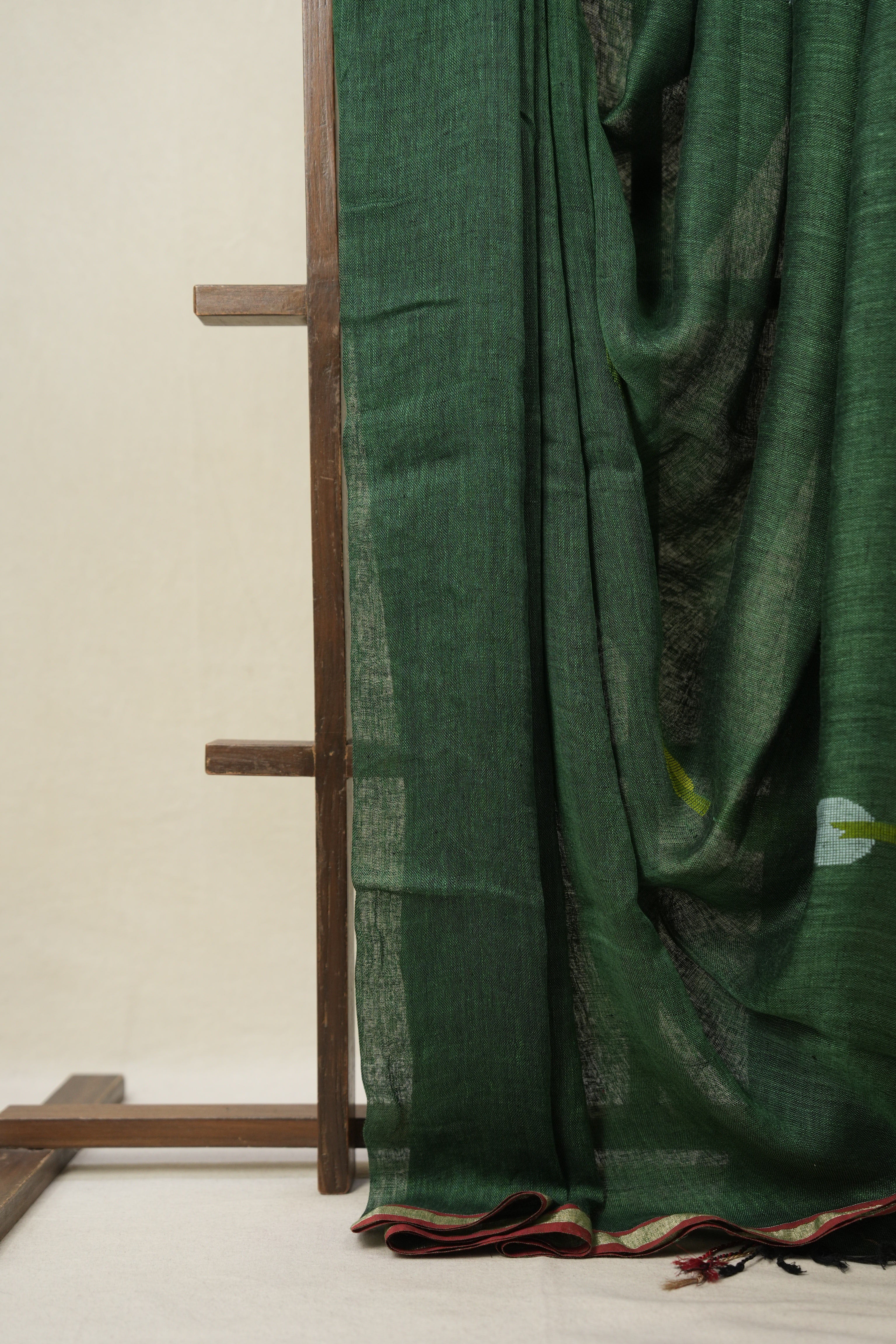 Bottle Green Linen Jamdani Saree - SRBGLJS505
