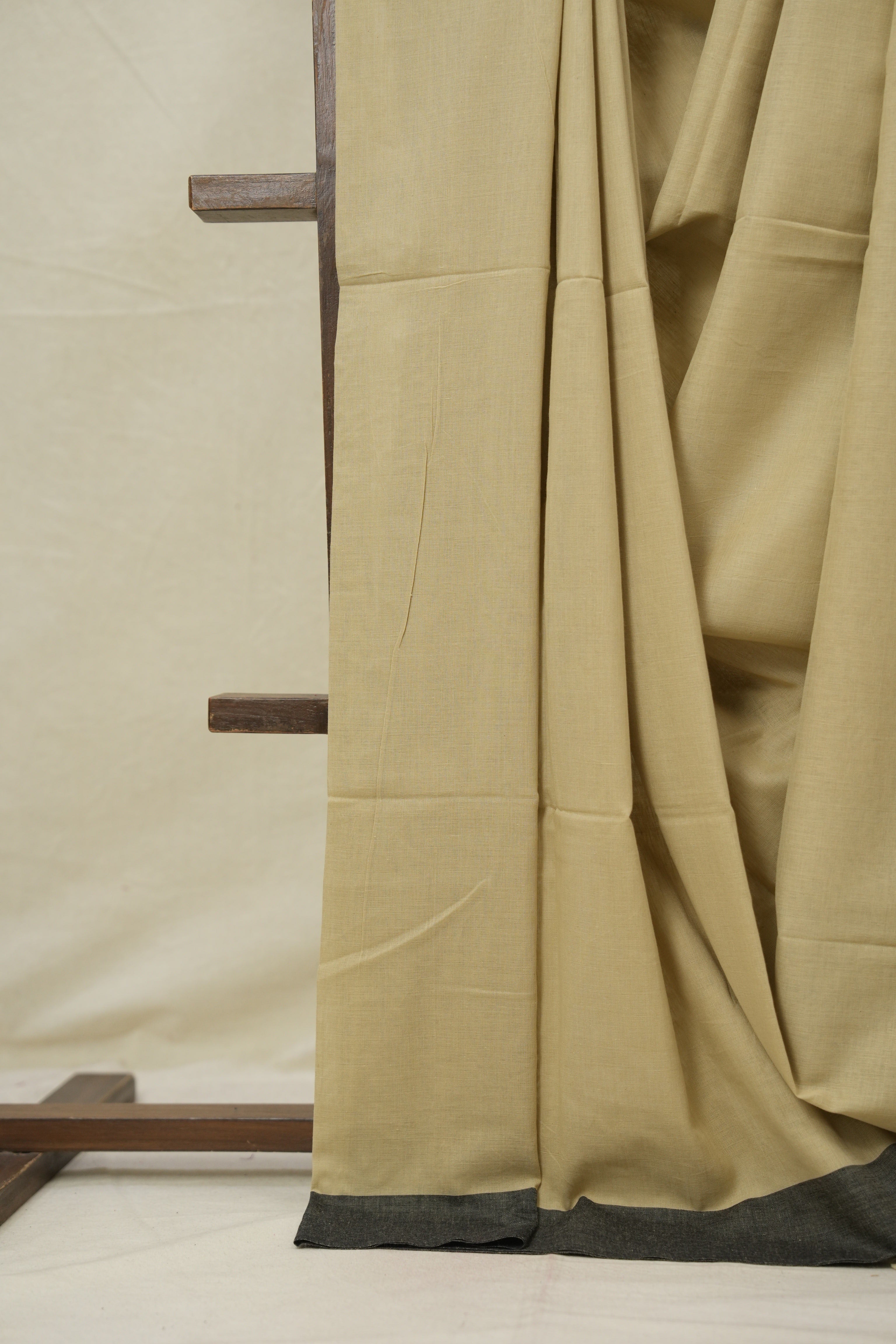 Beige Bengal Cotton Saree - SRBBCS143