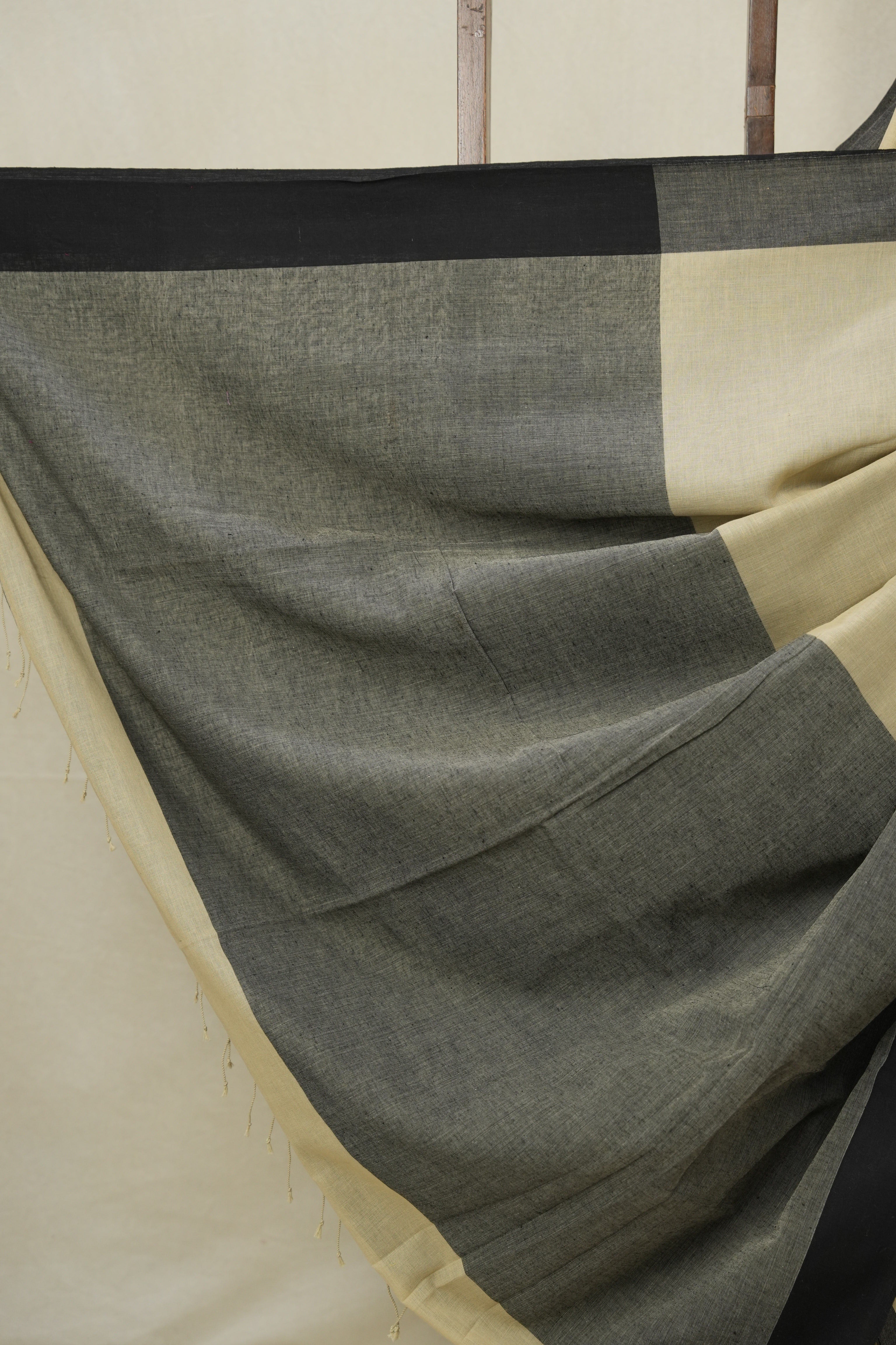 Beige Bengal Cotton Saree - SRBBCS143