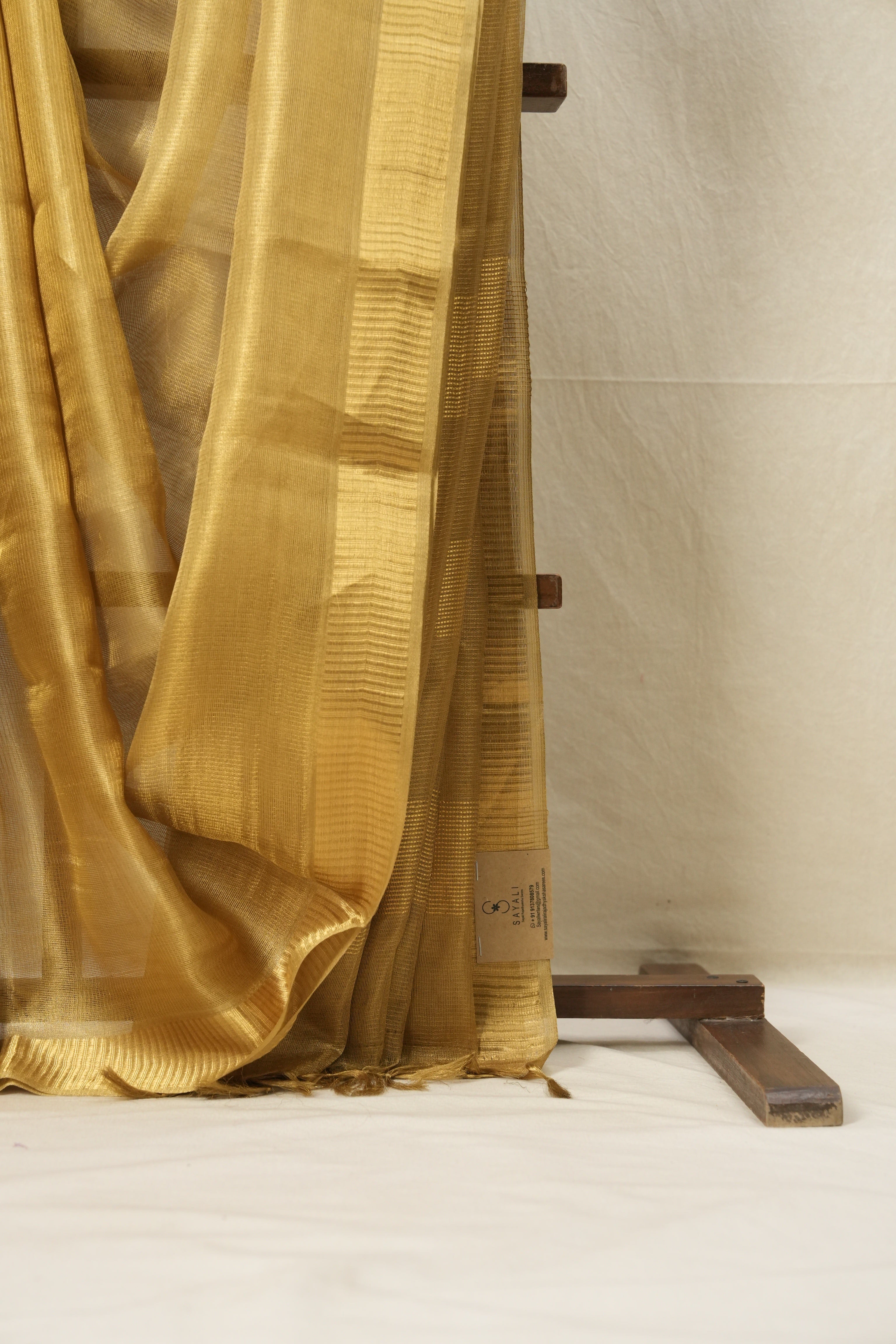 Golden Tissue Tussar Silk Saree - SRGTTSS522
