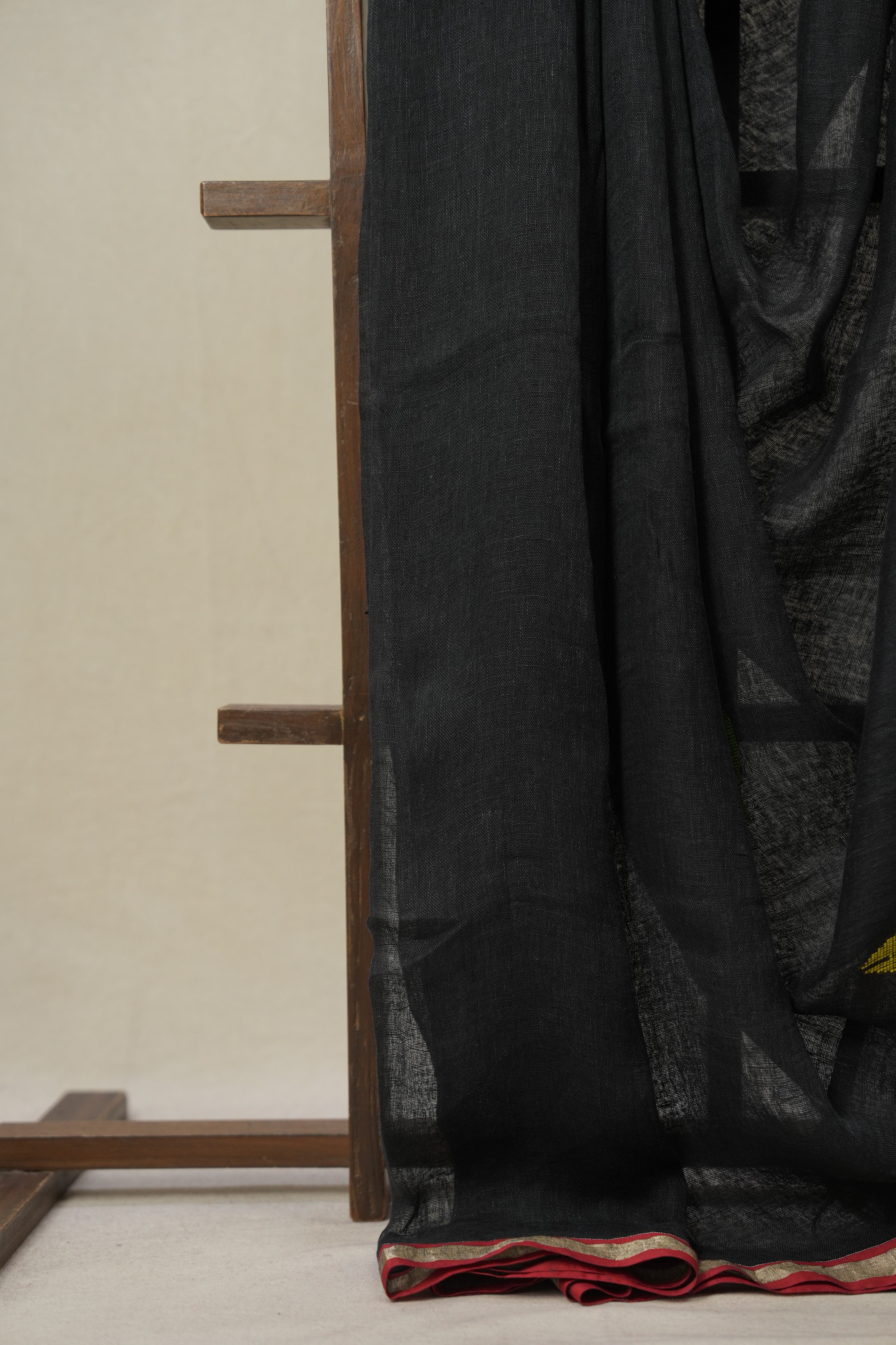 Black Linen Jamdani Saree - SRBLJS511