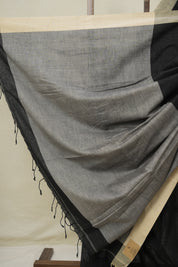 Black Bengal Cotton Saree - SRBBCS144