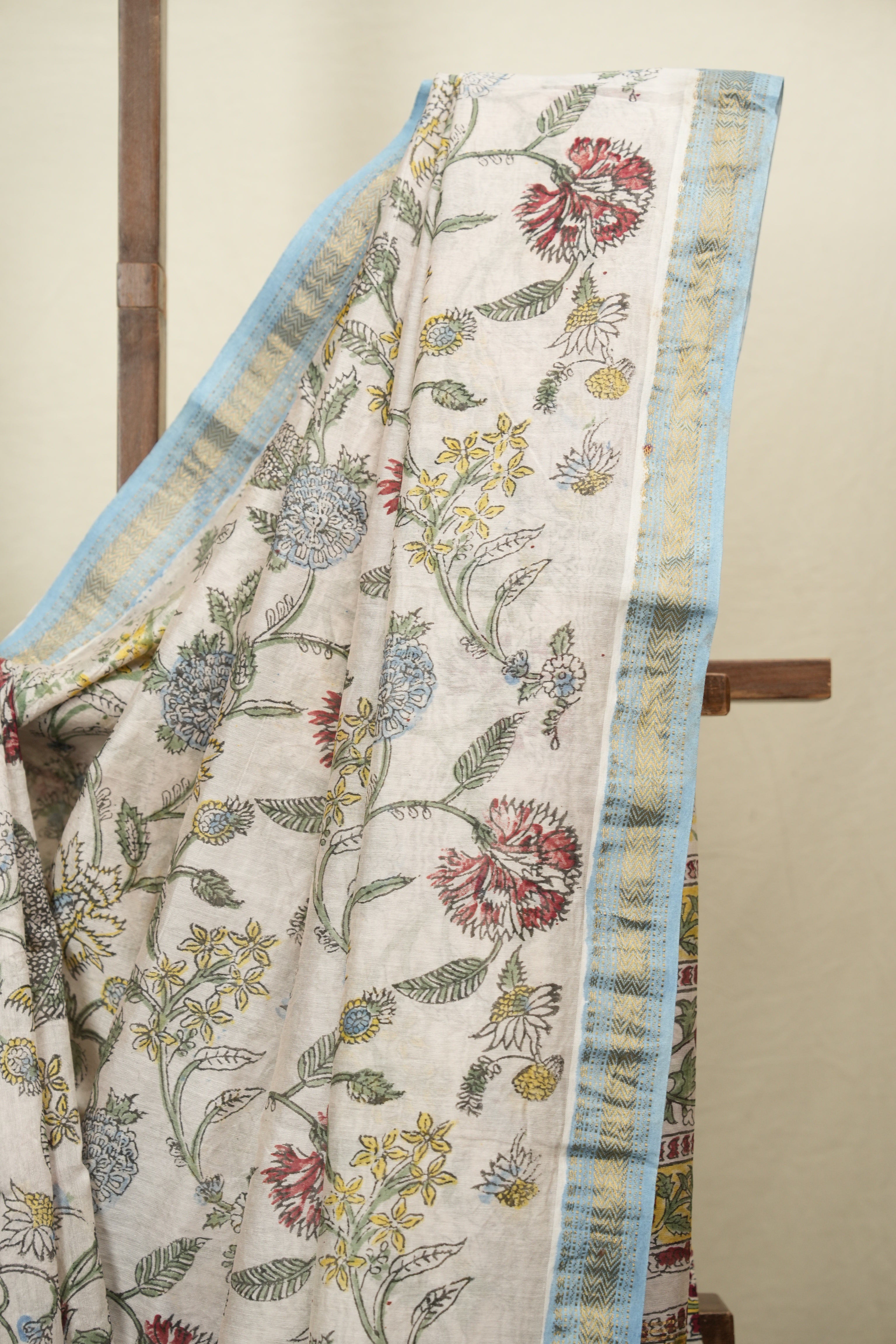 White HBP Cotton Silk Saree With Maheshwari Border - SRWCSS1815
