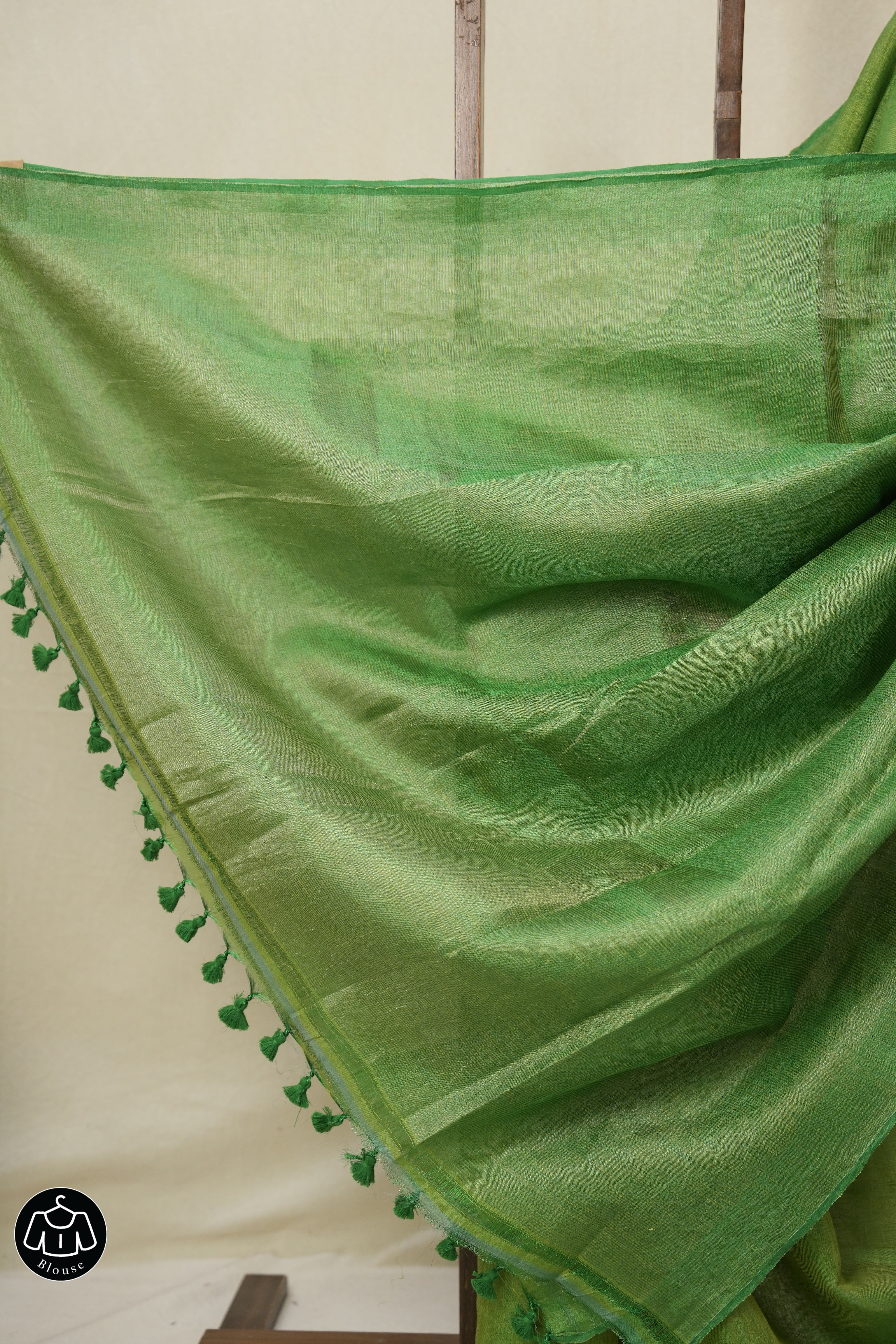 Green Gold Plain Tissue Linen Saree With Tassels - SRGGPTLS288