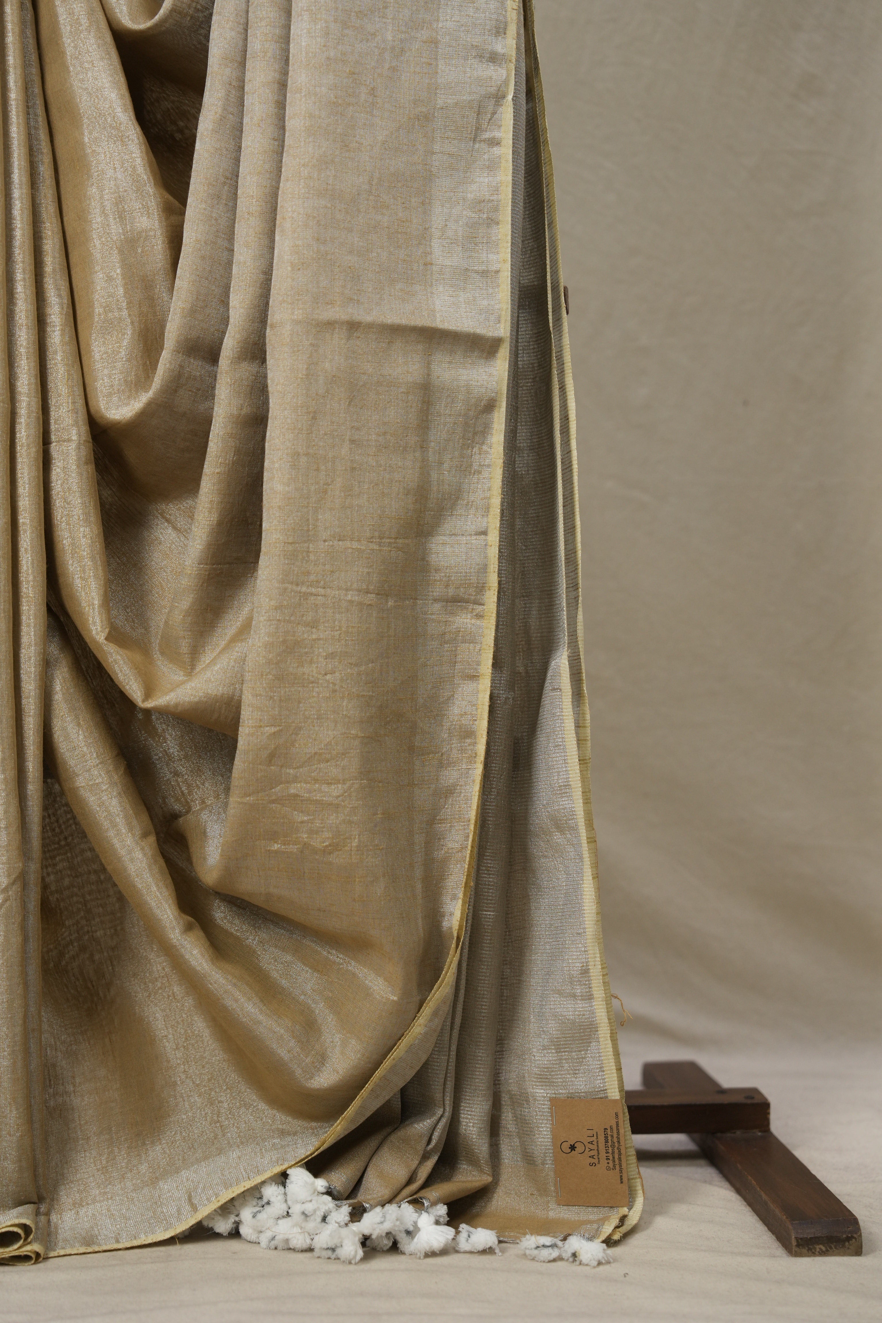 Silver Beige Plain Tissue Linen Saree With Tassels - SRSBPTLS300