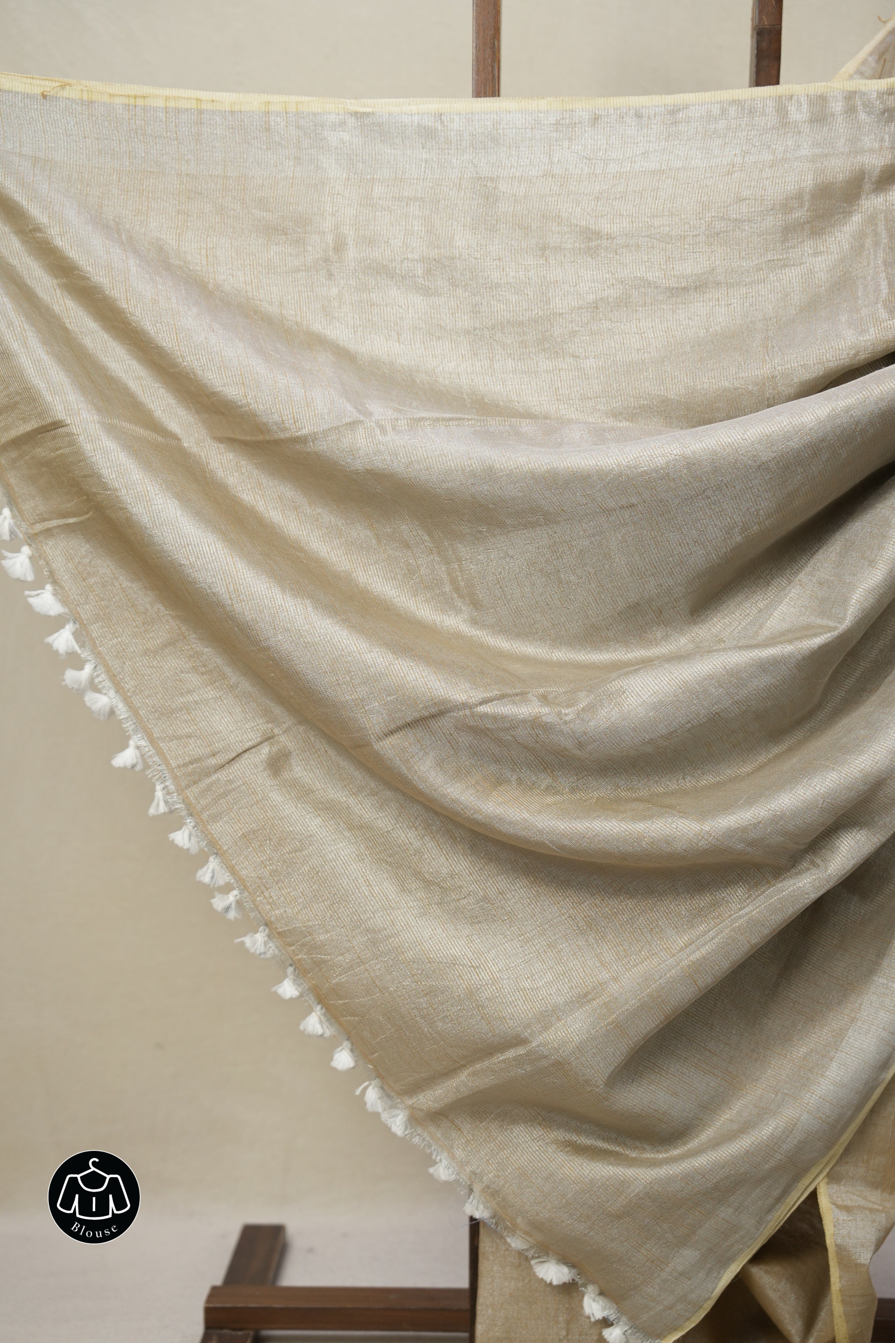Sand Tissue Linen Saree With Tassels - SRSTLS264