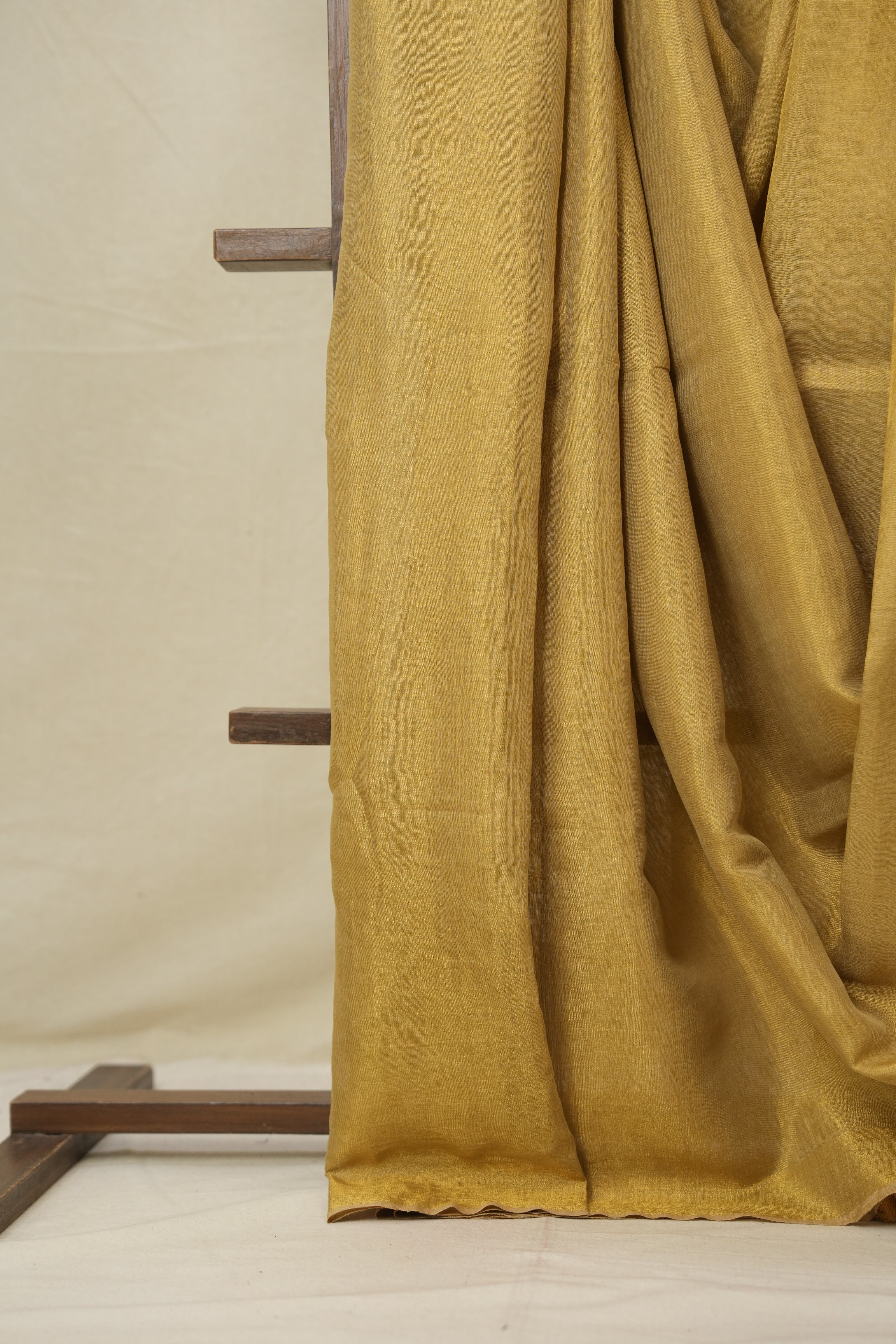 Gold Plain Tissue Linen Saree With Tassels - SRGPTLS289