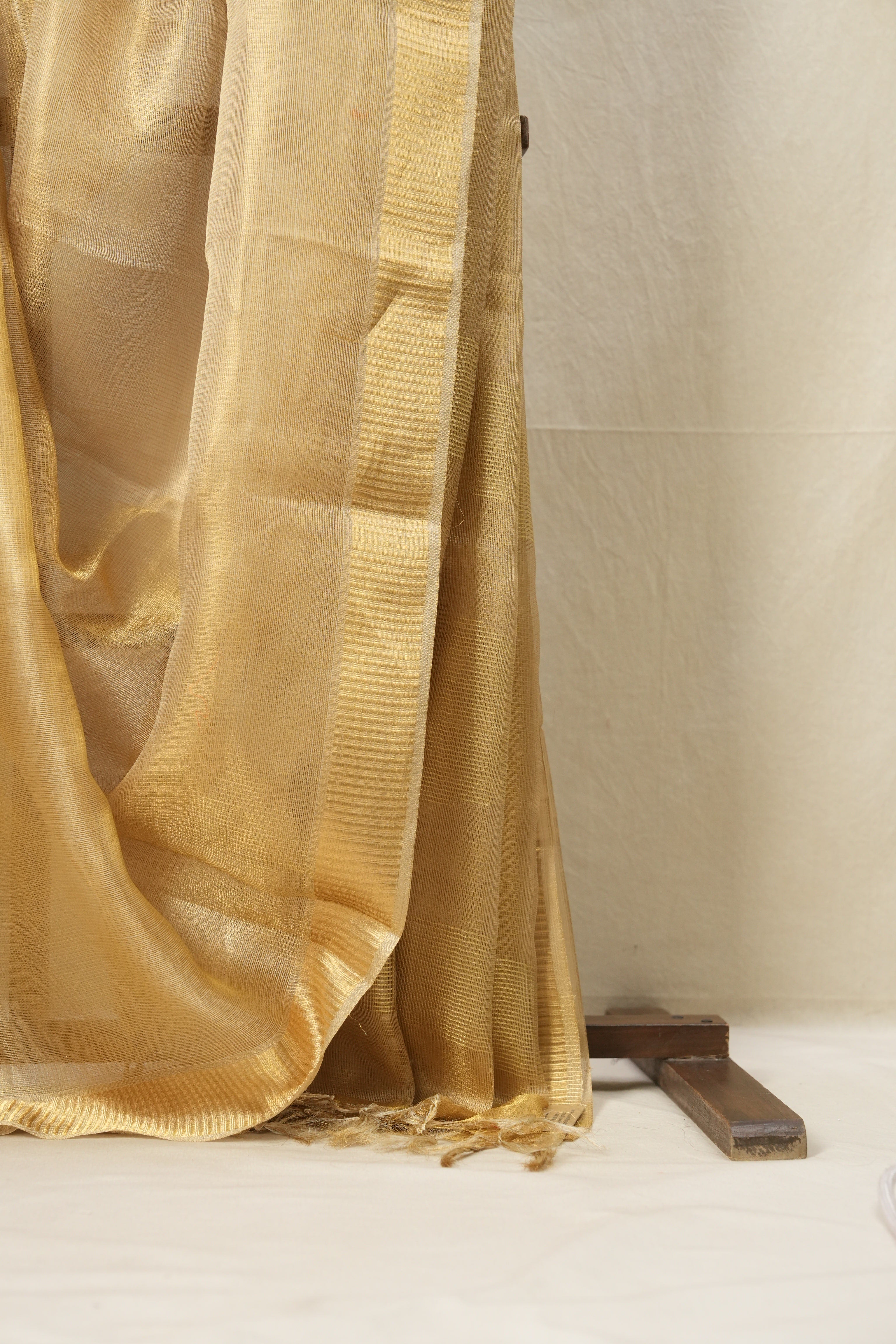 Beige Gold Tissue Tussar Silk Saree - SRBGTTSS536
