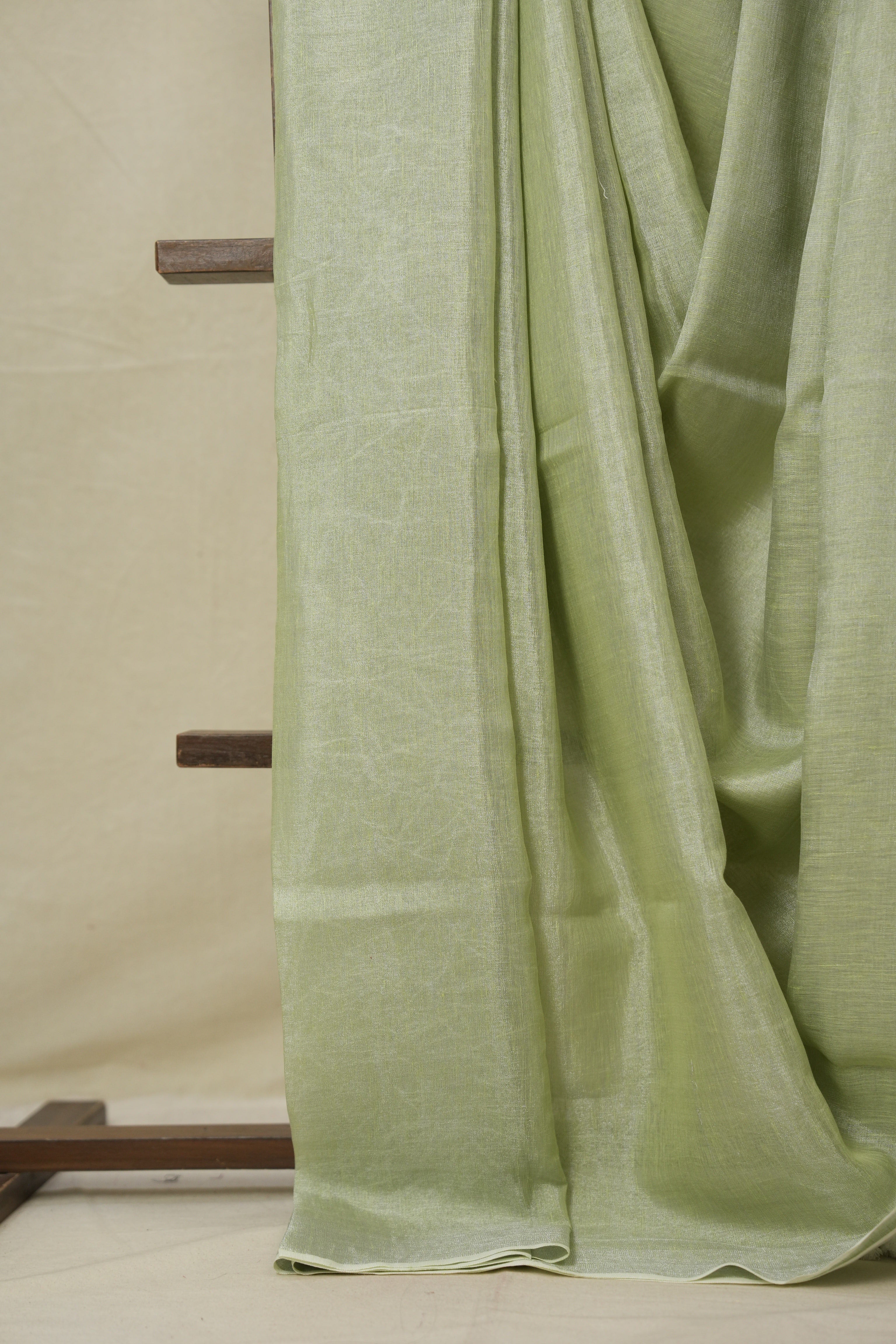 Pista Green Plain Tissue Linen Saree With Tassels - SRPGPTLS293