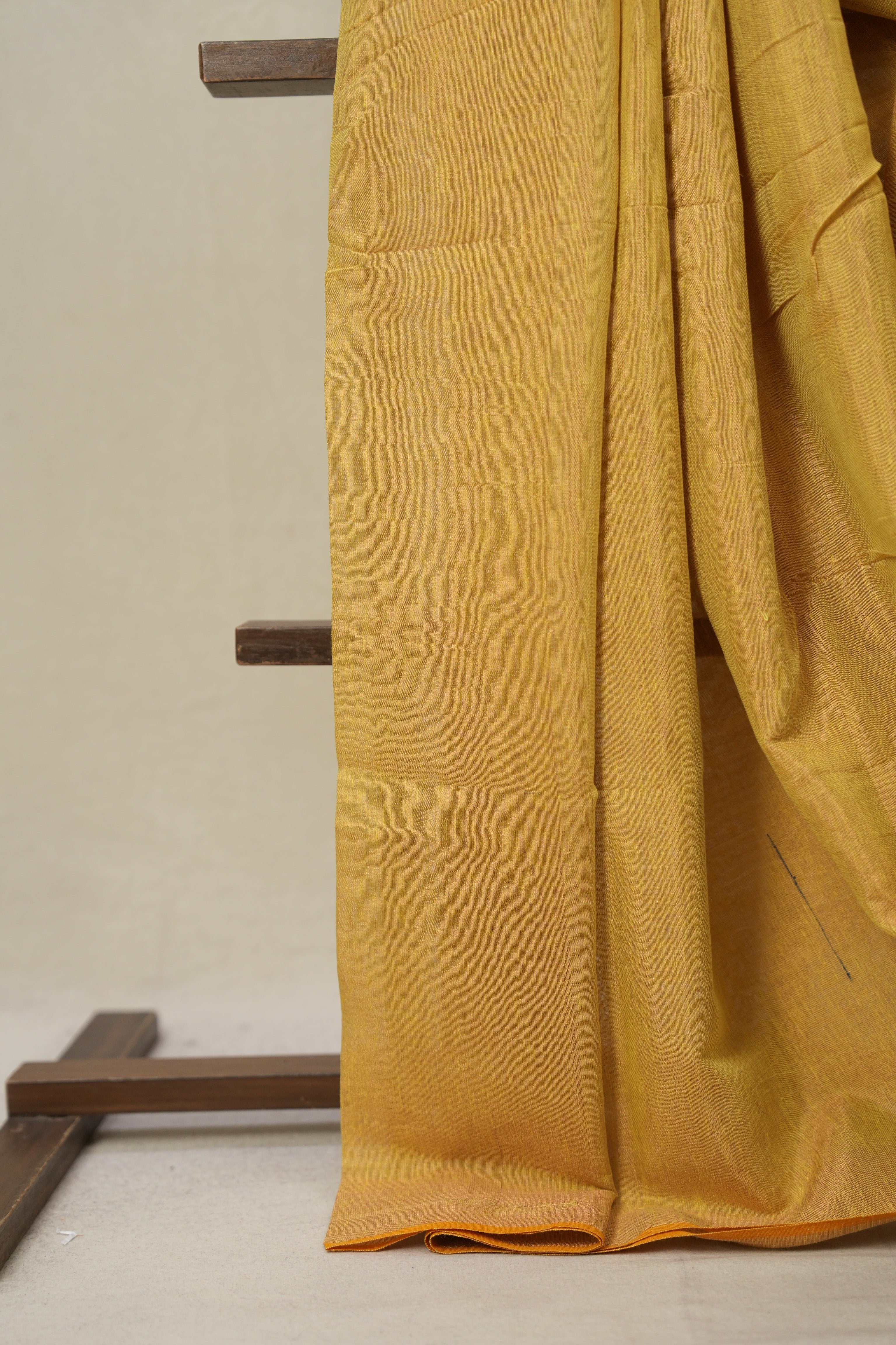 Golden Yellow Tissue Linen Saree With Tassels - SRGYTLS274