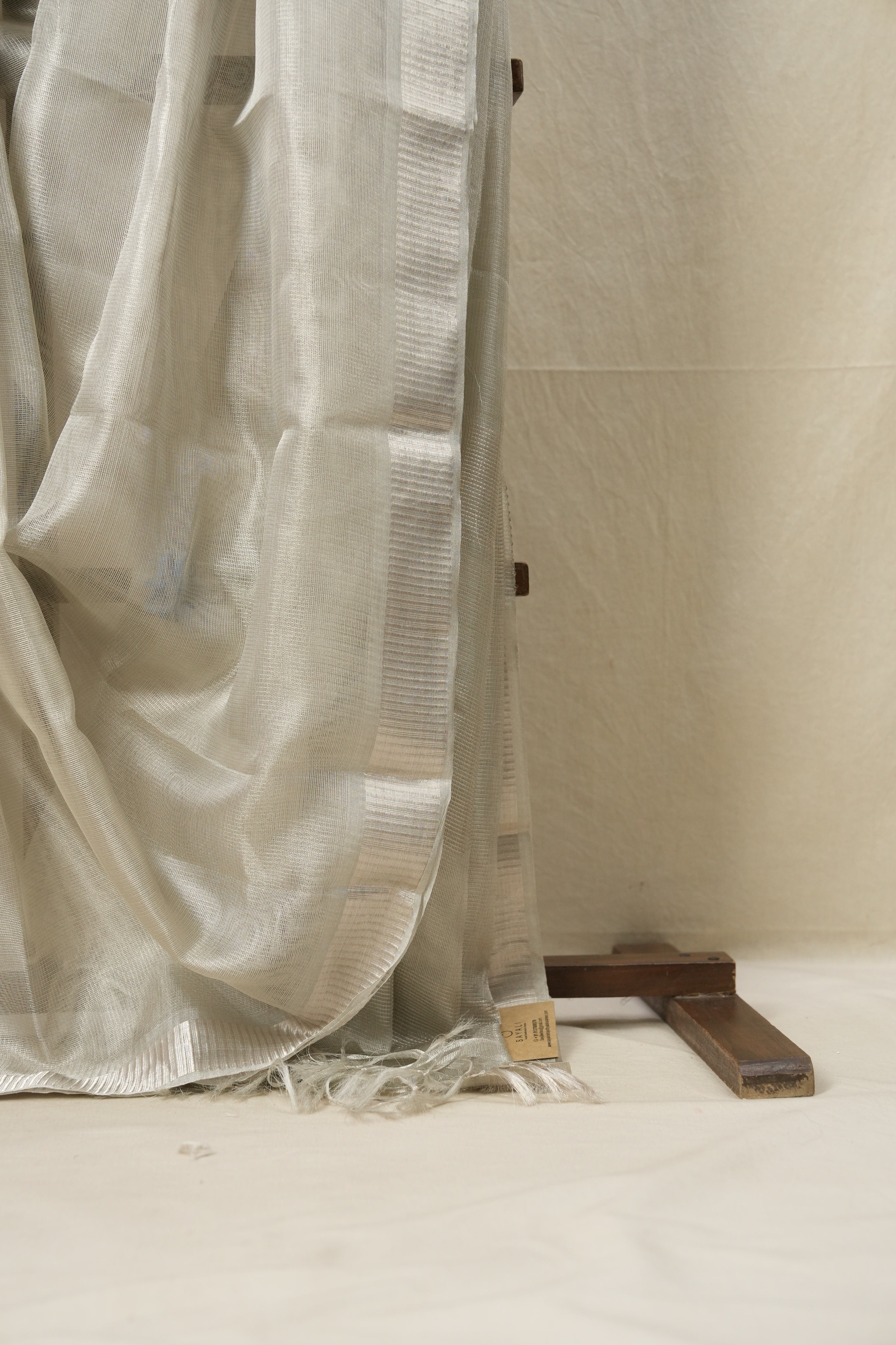 Silver Tissue Tussar Silk Saree - SRSTTSS537