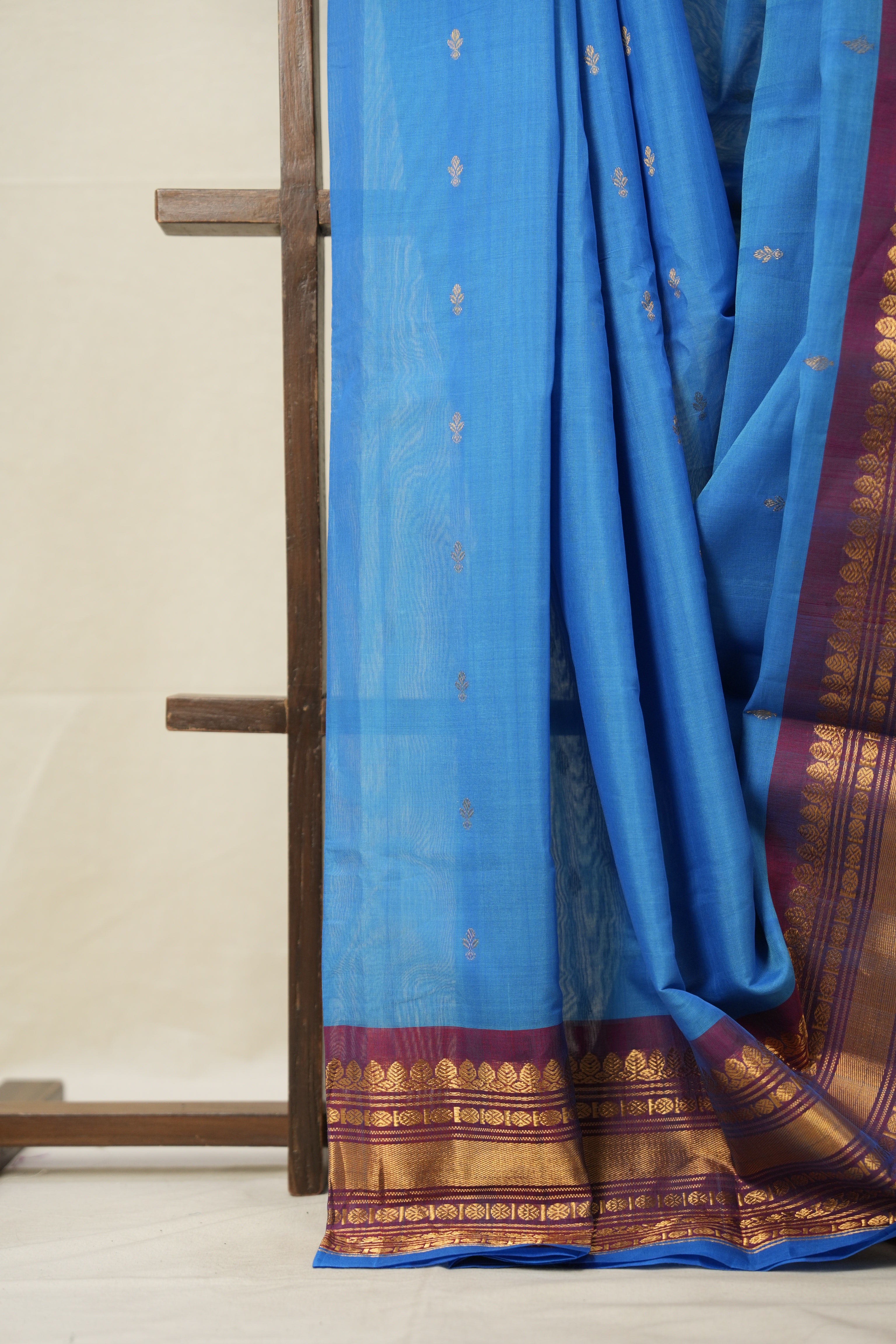 Blue Gadwal Cotton Silk Saree - SRBGCSS156