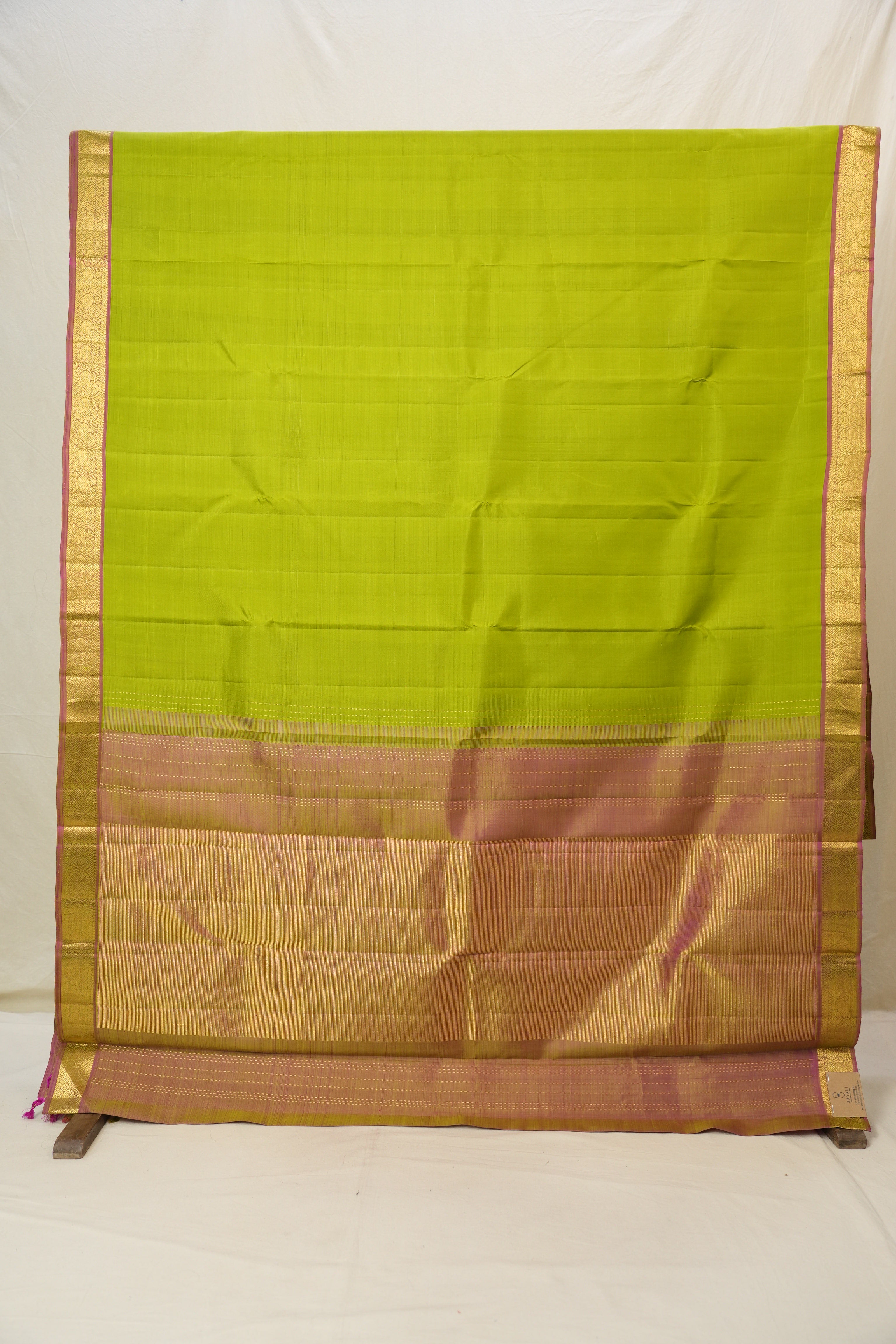 Parrot Green Kanjivaram Silk Saree - SRPGKSS1061